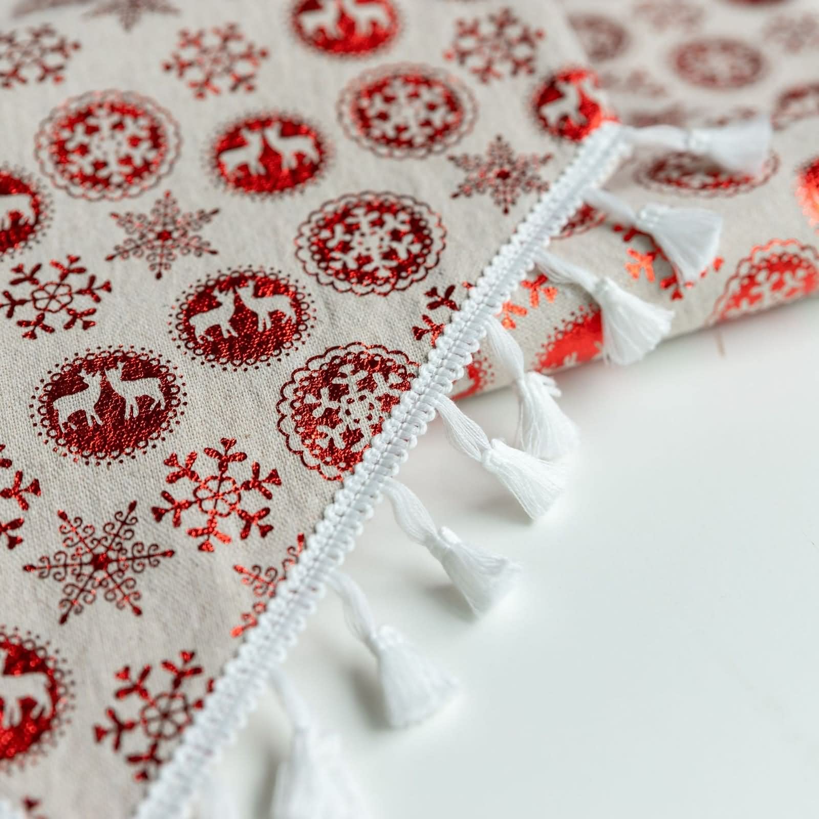 Caminos de Mesa Estampados, Centros Decorativos de Mesa Modernos Borlas con Estampado de Copos de Nieve Navideños Rojo Algodón 33x180CM