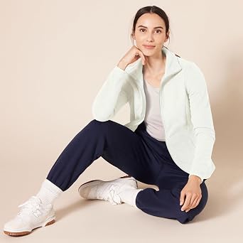 Amazon Essentials Women's Classic-fit Long-Sleeved Full Zip Polar Soft Fleece Jacket (Available in Plus Size)