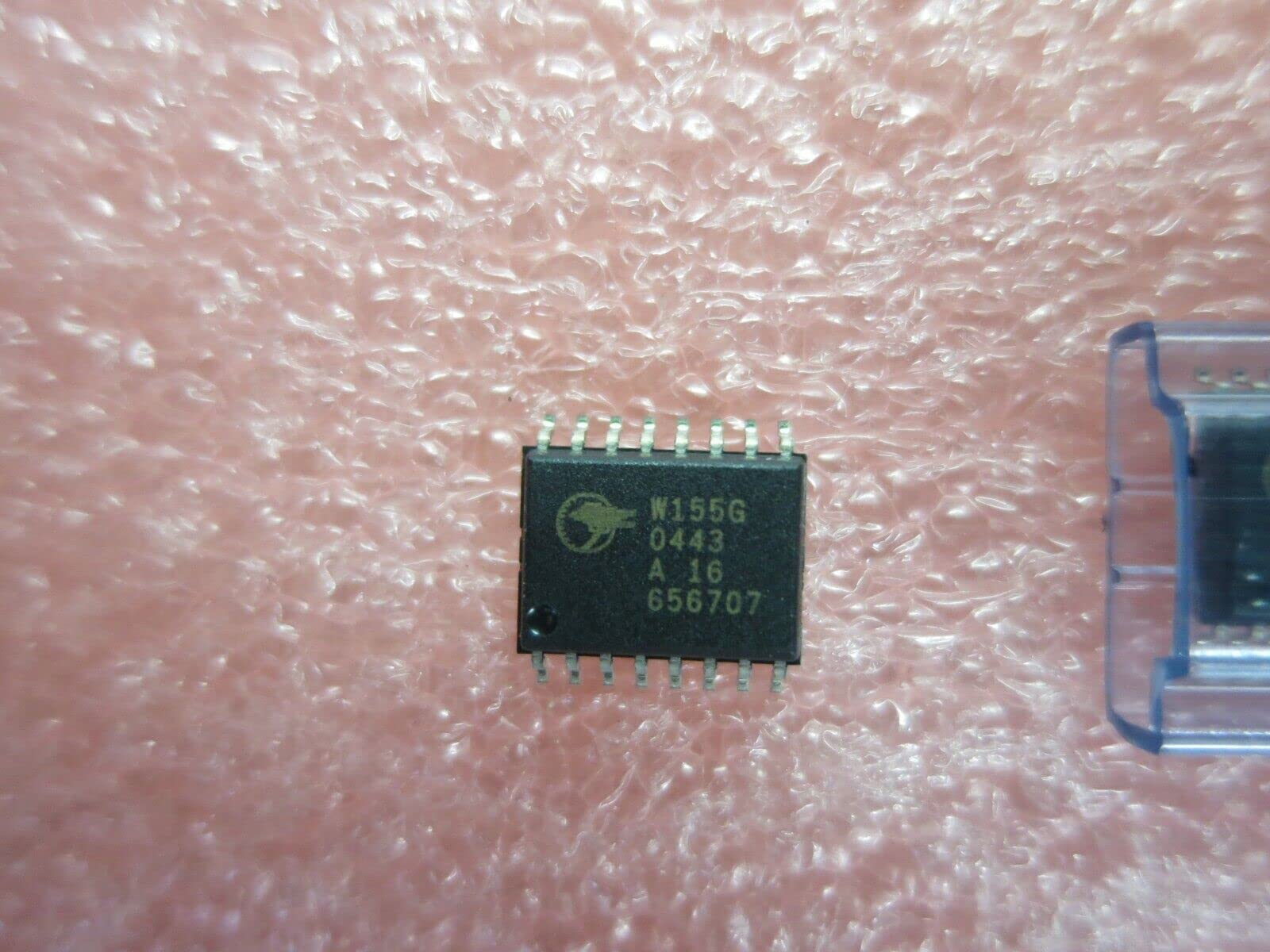 (1 PC) W155G Cypress Semiconductor **