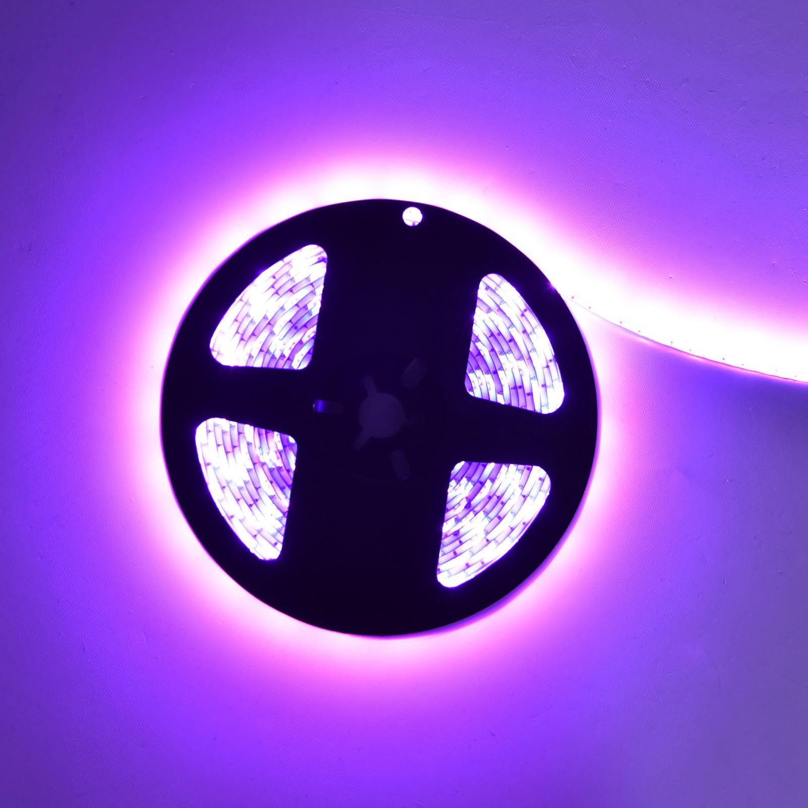 Lumière de Croissance de Plantes Solaires 5V, Bande de Lampe à LED de 16,4 Pieds, Lampe de Culture de Plantes à Spectre Complet à LED D'extérieur Solaire pour le Jardinage Sous Serre