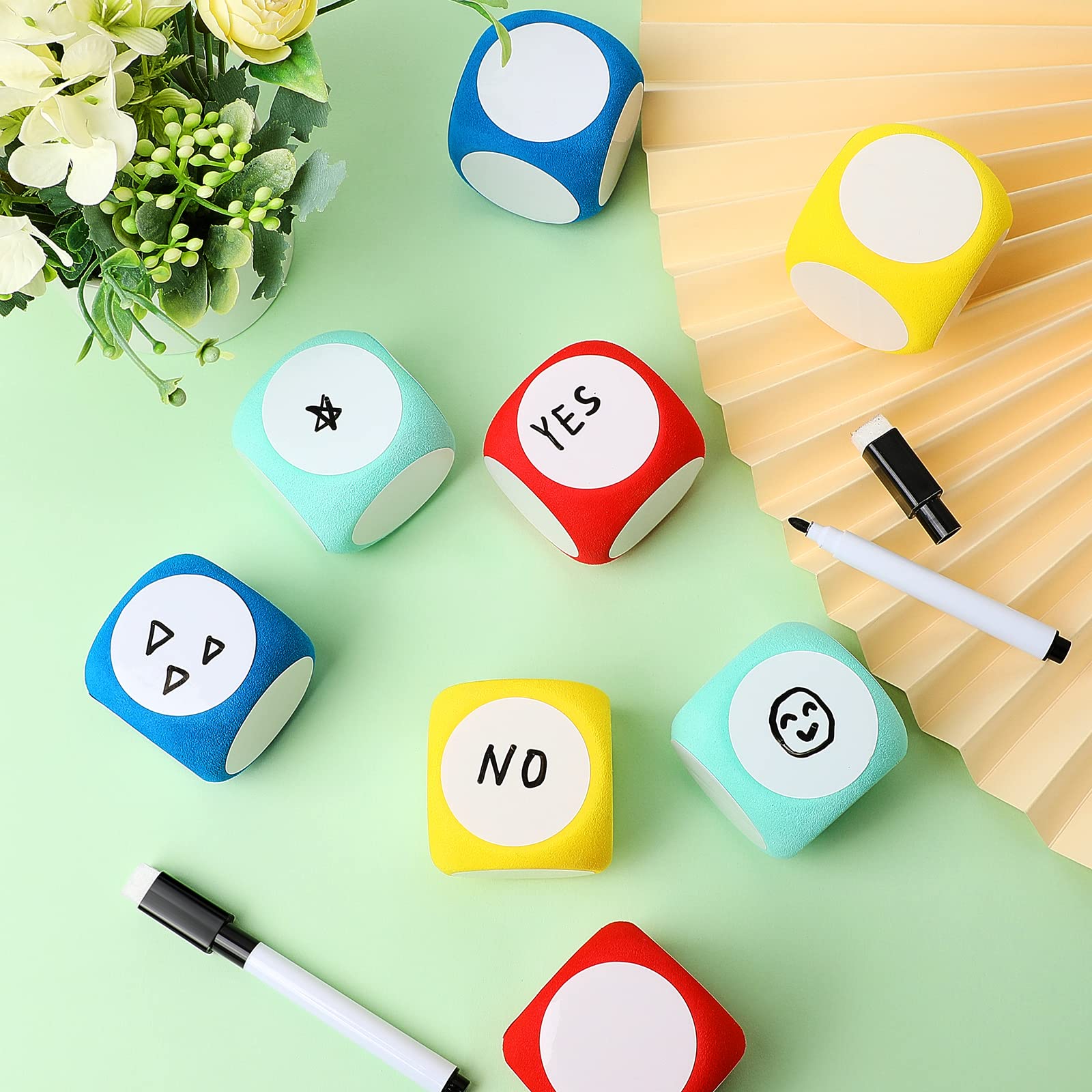Juego de bloques de borrado en seco con marcador, coloridos dados de borrado en seco de 2 pulgadas, cubos de dados de pizarra blanca, cubos de dados para limpiar y escribir números para aprender a 5