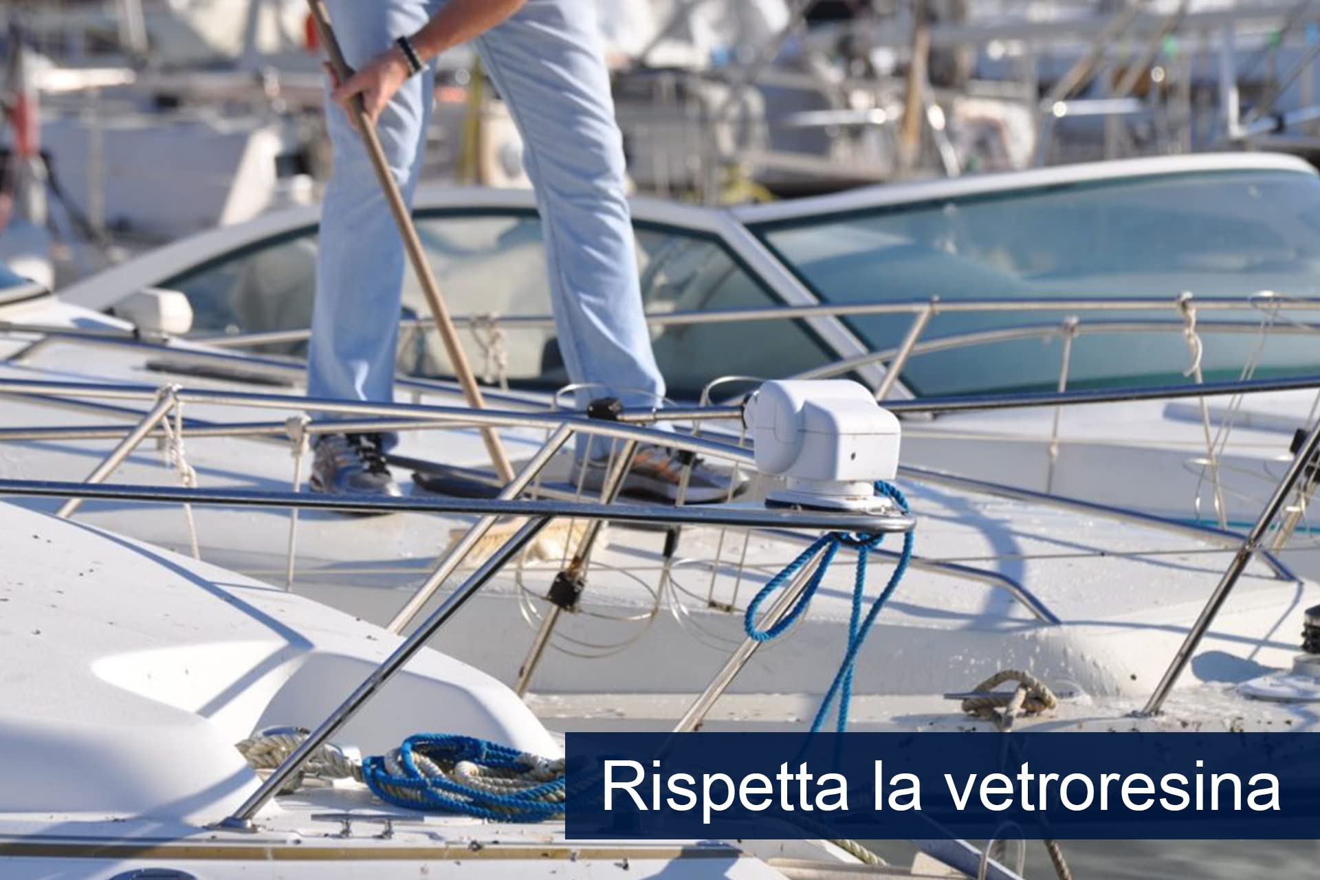 Pip Detergente per Barche Eco Boat, Disincrostante Acido, Sgrassante Nautico, Completa Cura e Manutenzione della Imbarcazione, Professionale, Concentrato, Flacone o Tanica