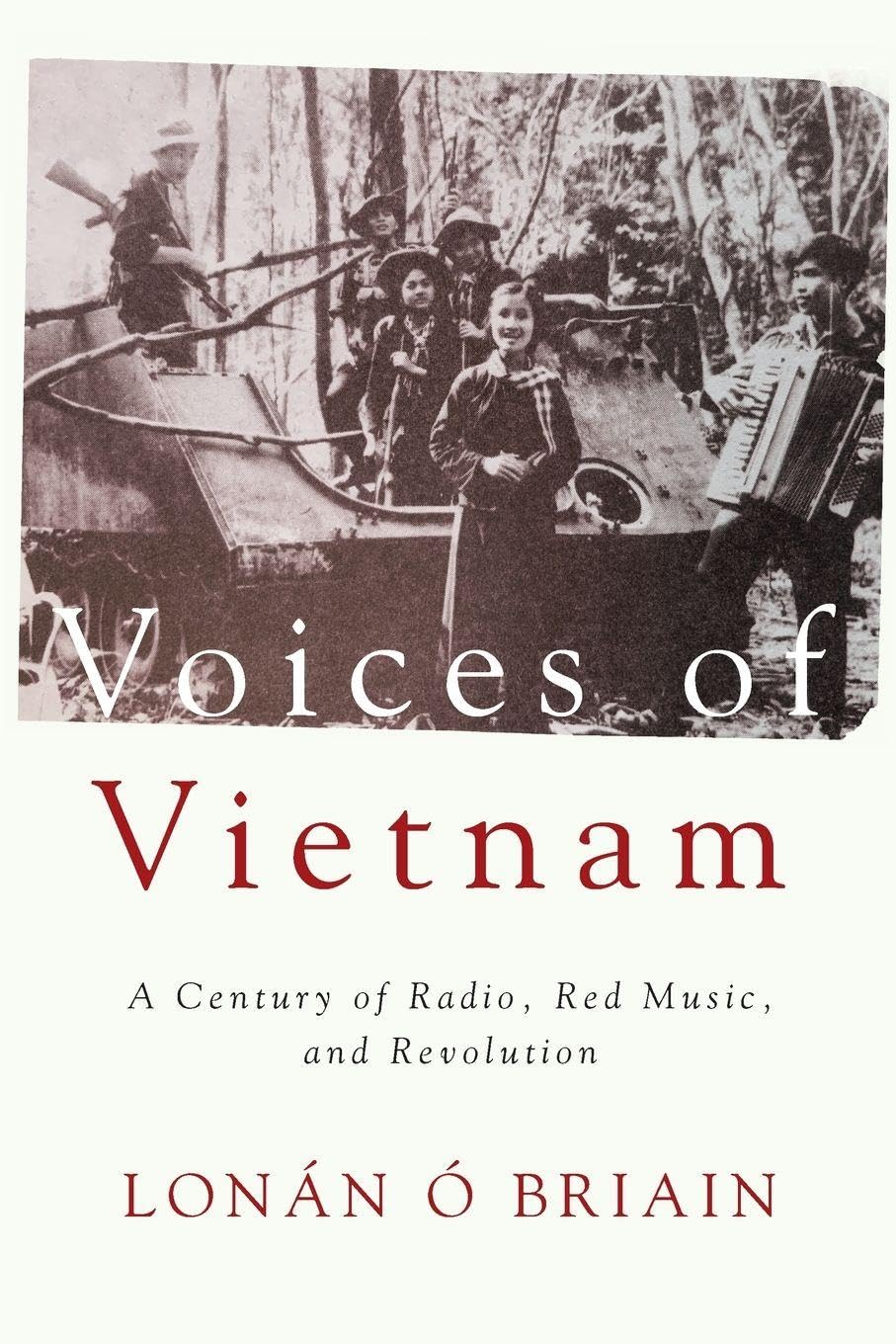 Histoire de la radio au Vietnam : Un siècle de révolution décrypté en livre