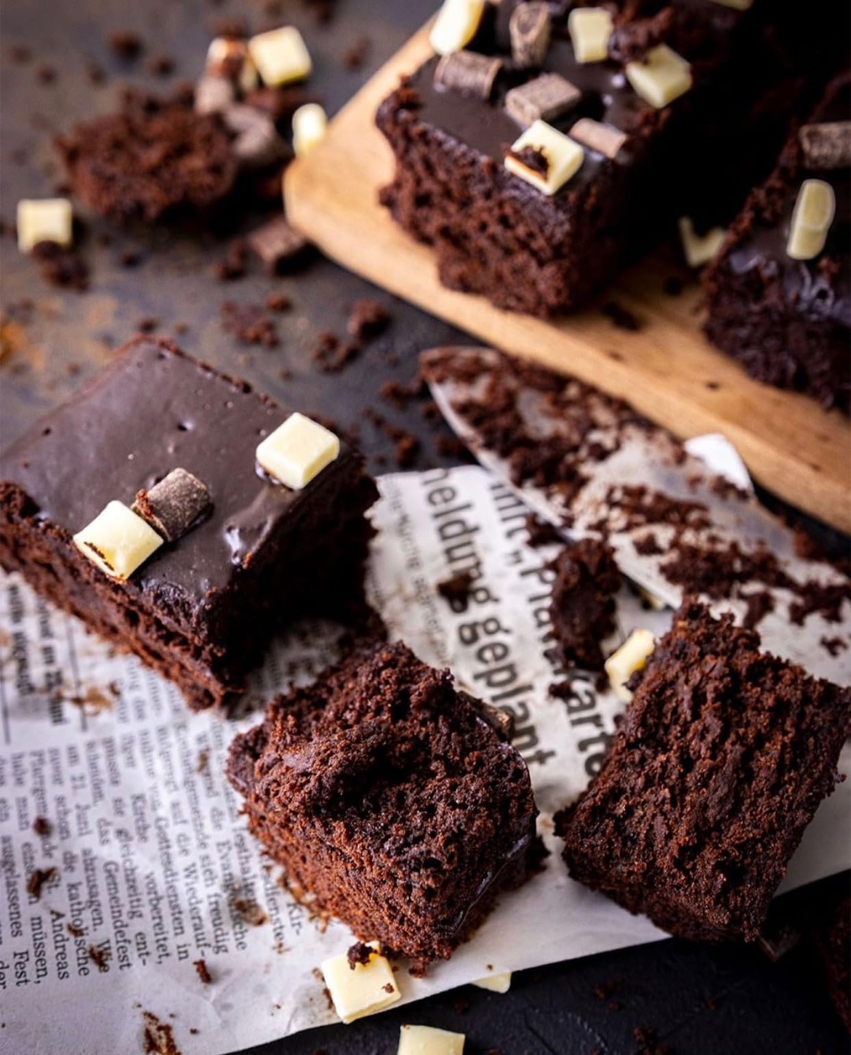 RUF Chocolate Chunks Zartbitter, backfeste, dunkle Schokoladen-Tropfen, XXL Schoko-Drops zum Backen, vegane Schokoladen-Stücke, glutenfrei, Großpackung 1x1000g