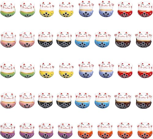 CHGCRAFT 40 cuentas de cerámica de gato de la suerte de 10 colores hechas a mano de porcelana Lucky Cat cuentas espaciadoras sueltas cuentas de