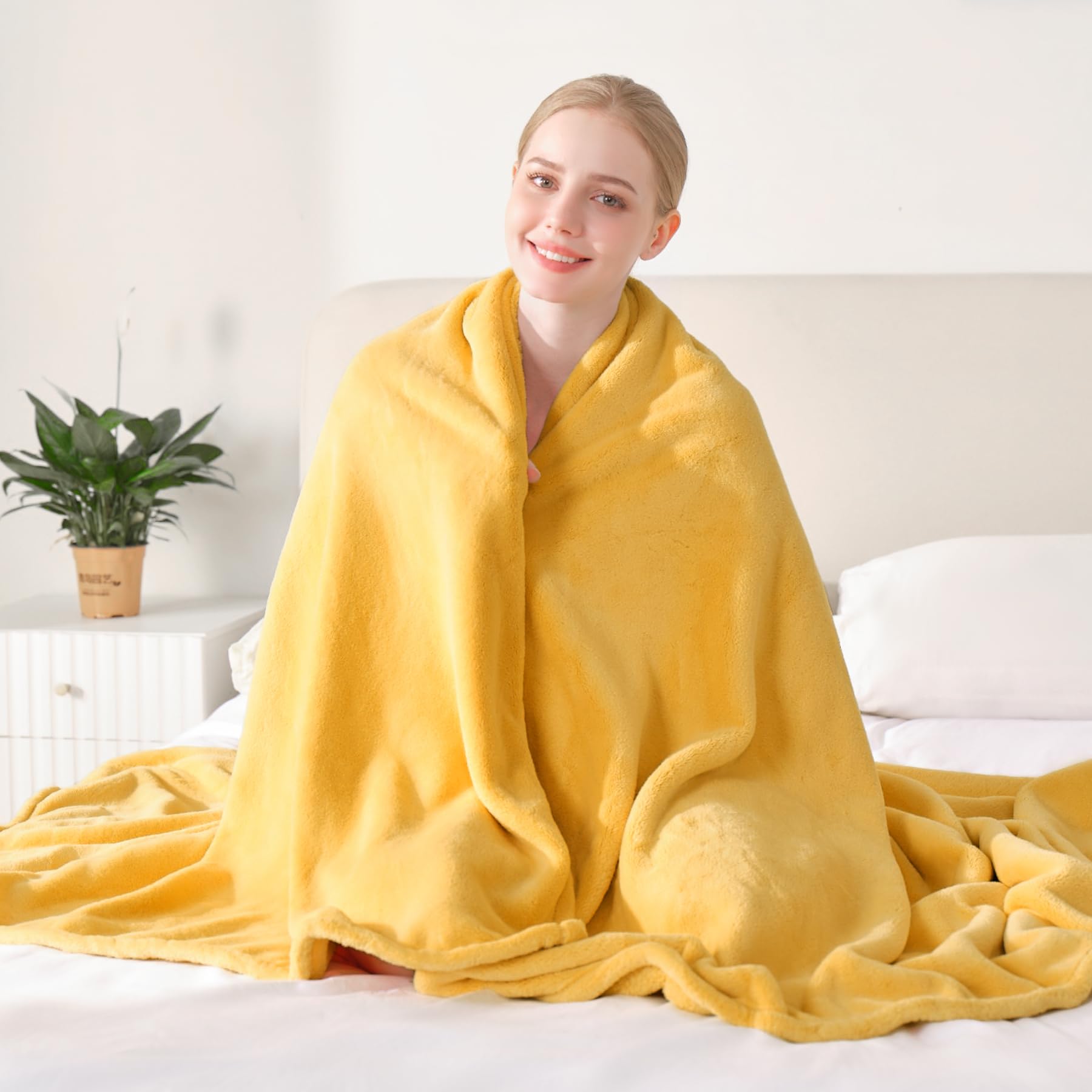 BEAUTEX Fleece Blanket Twin Size Grey Blanket Throw Super Soft Flannel Blanket Lightweight Fuzzy Plush Blanket for Couch Sofa or Bed All Seasons (Yellow, 60" x 80")