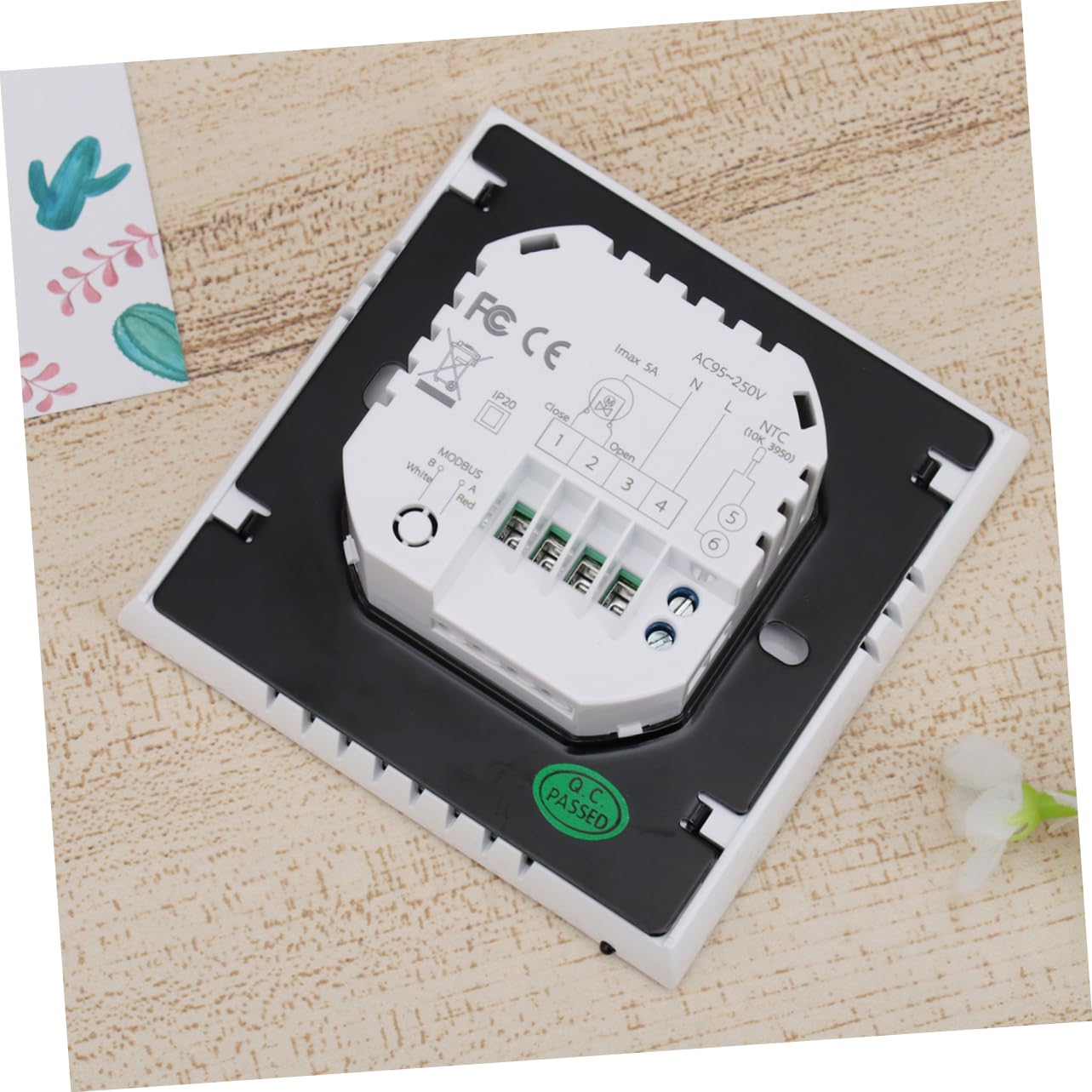 Programmierbarer Digitaler Thermostat Für Heizsysteme Mit Touchscreen-Funktion Ntc-Sensor Für Luft Und Bodentemperatur LCD-Display Einfach Zu Bedienen Und Direkt Anschließbar