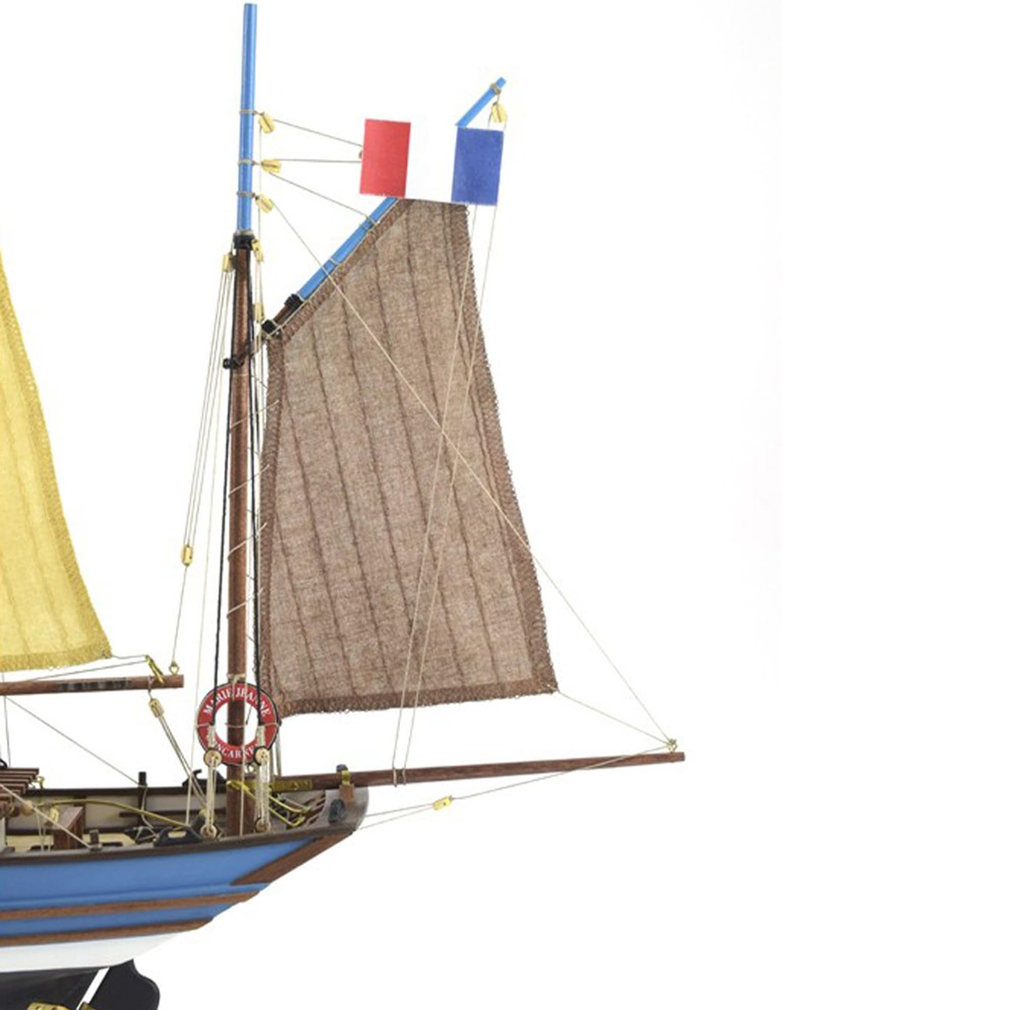 Amazon | 木製帆船模型キット 1900年～1950年頃活躍したフランスの漁船