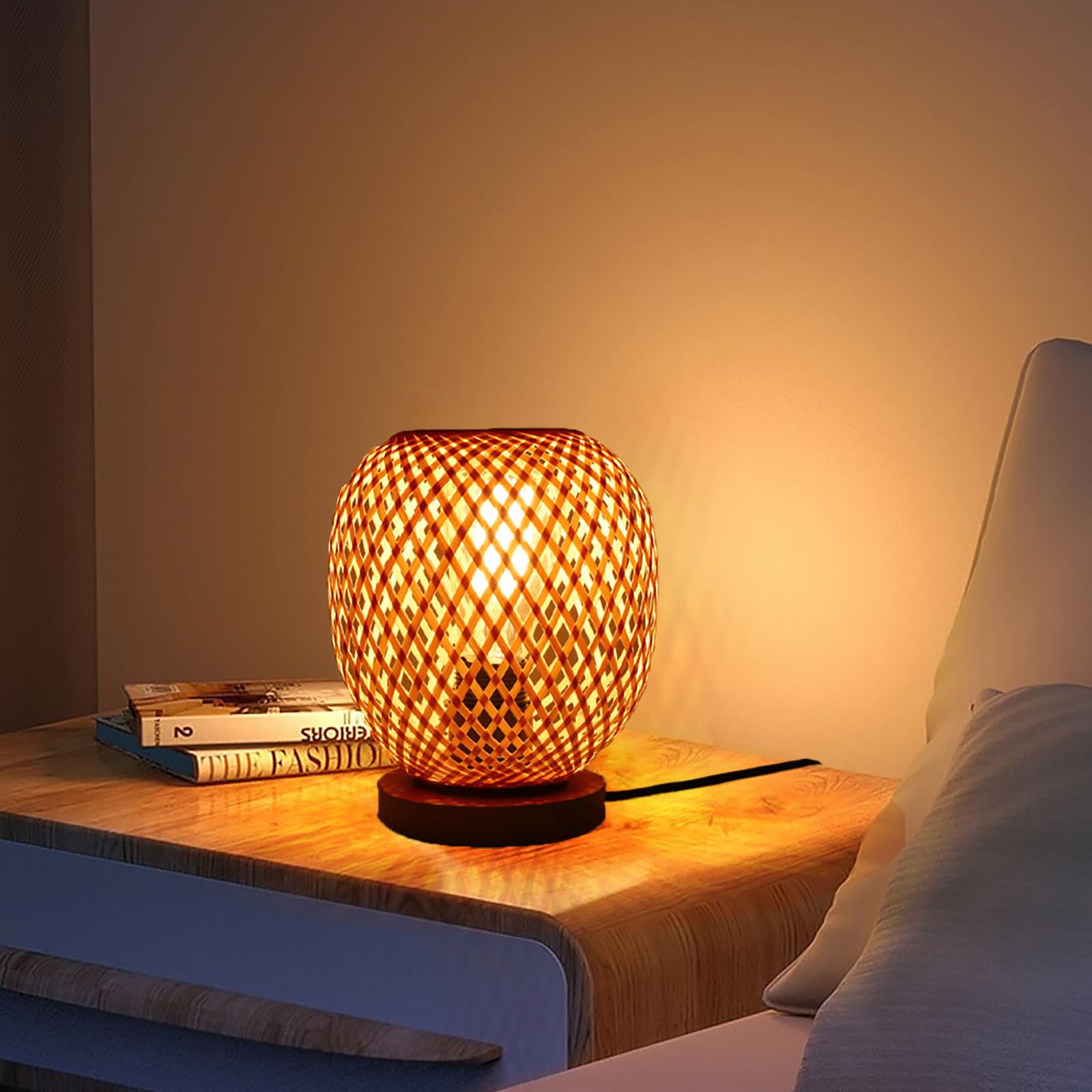 KZT 2pcs Tischleuchte aus Bambusgewebe mit Stecker und Schalter Nachttischleuchte Retro Dekorative Tischlampe Handgefertigte Gewebte Nachtlicht für Schlafzimmer Nachttisch Arbeitszimmer Stehlampe