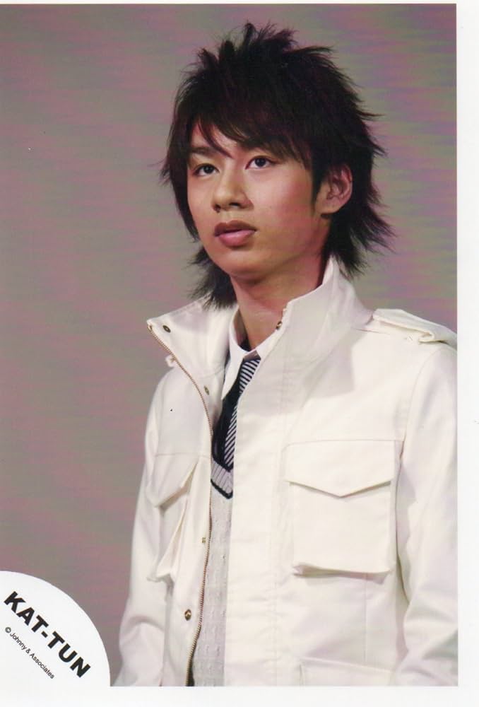 中丸雄一　公式写真 Amazon.co.jp: KAT-TUN 公式生写真 （中丸雄一）KA00200 : おもちゃ