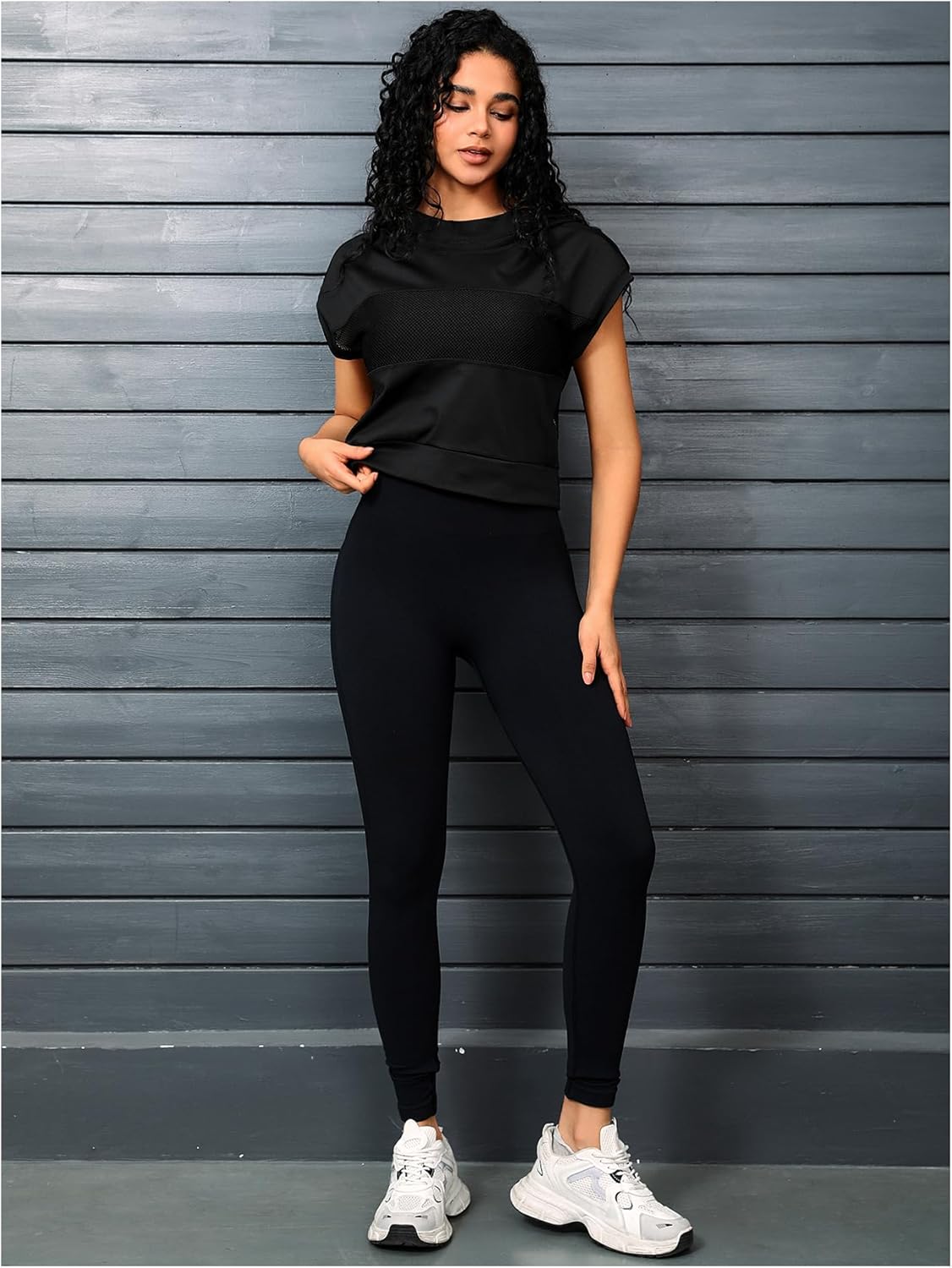 SweatyRocks Women's Fishnet Mesh Short Sleeve Hoodie Casual Solid Athletic Workout Sweatshirts Tank Tops - Image 4