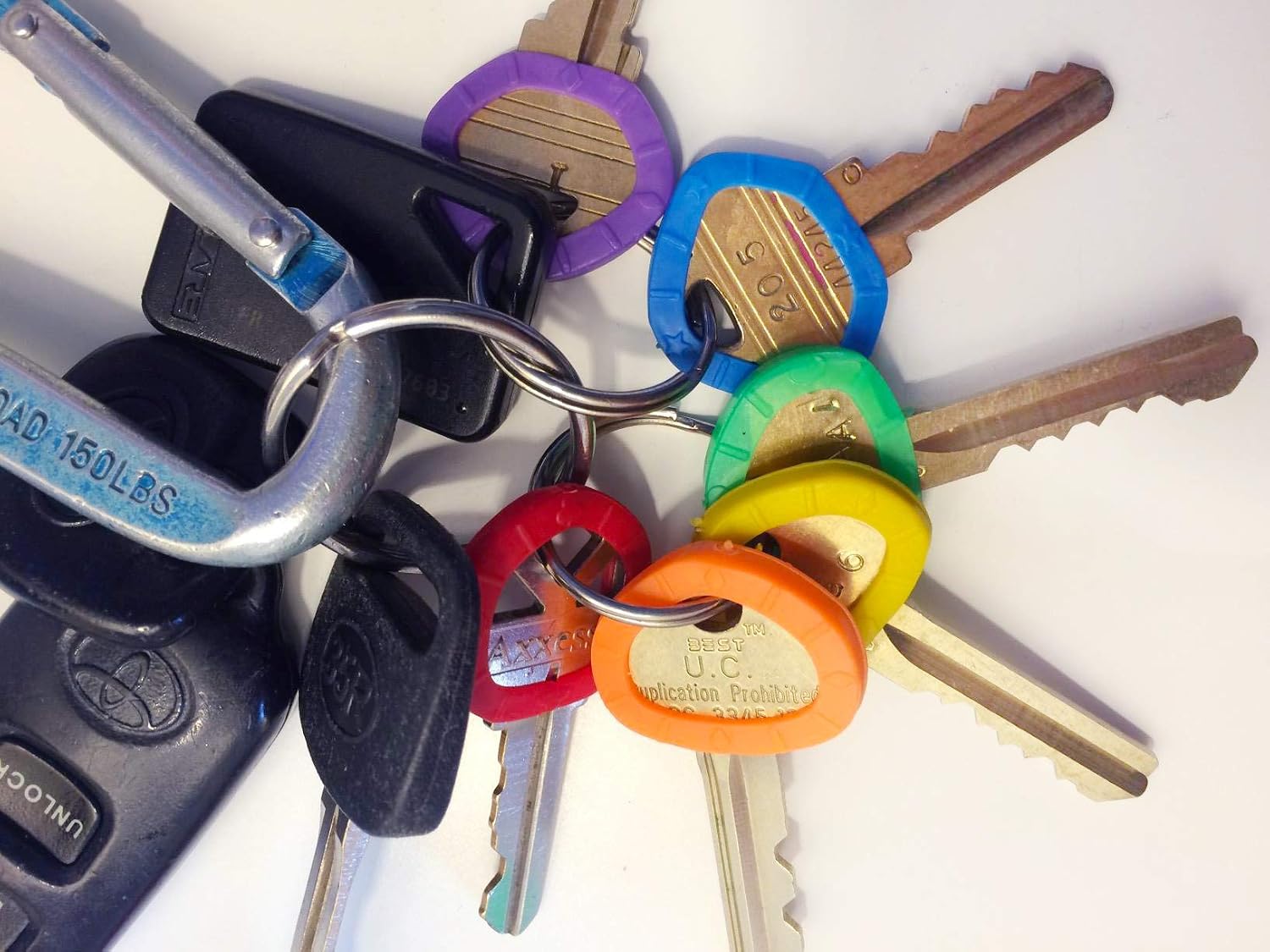 64 PCS Key Caps Tags Key Cover Plastic Key Identifiers for House Key, Rubber Key Toppers for Keys Organization, Assorted 8 Colors, 2 Different Style