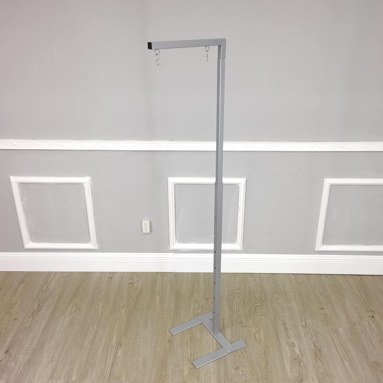 FixtureDisplays® 16" X 12.8" X 44-72" Height Adjustable Pallet Floor Sign Posters Stand Silver-Sign Holder Sold Separately 15359 15359