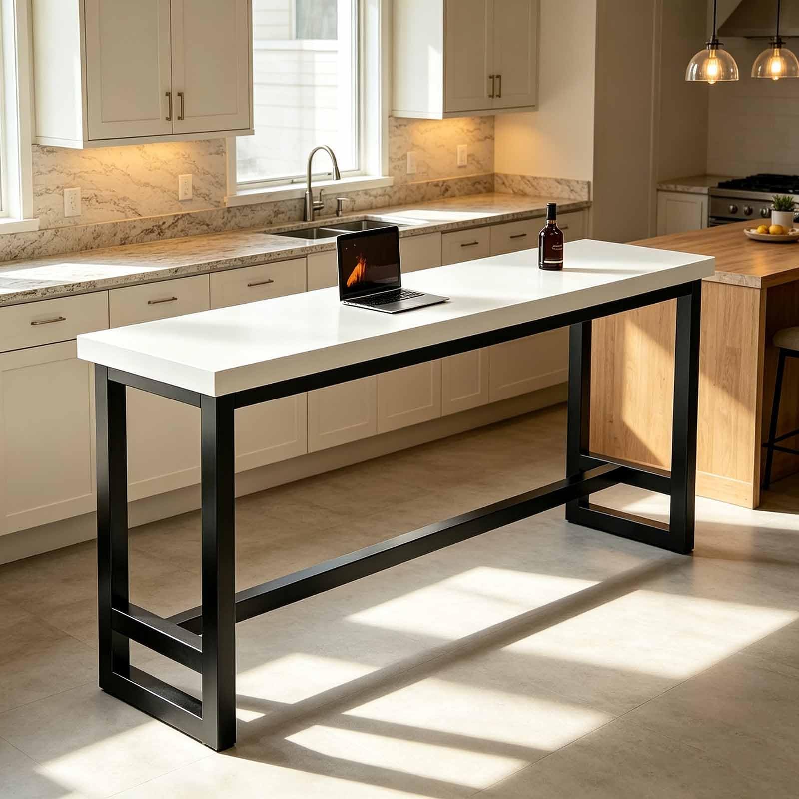Mesa alta de cocina estilo pub industrial para salón estrecho