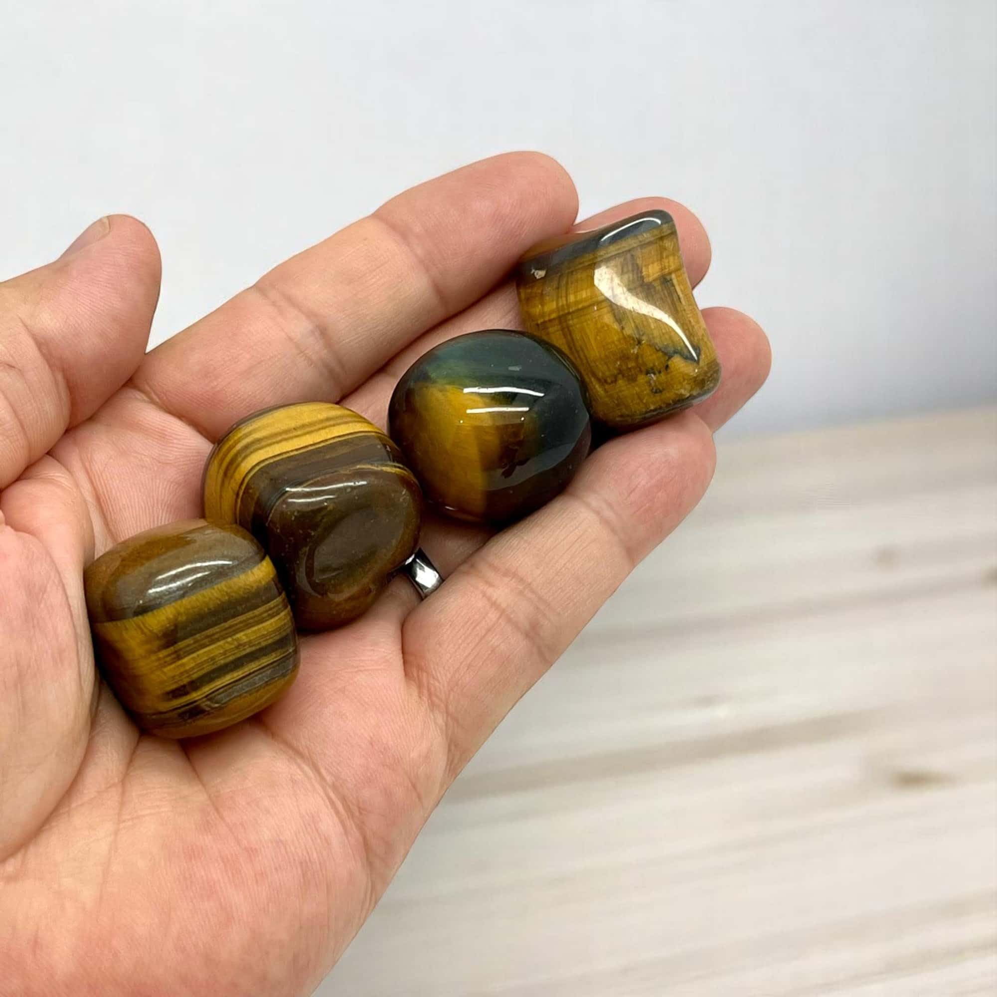 Ojo de tigre piedra natural pulida calidad AAA - Pack 4 unidades - Cristales naturales y piedras preciosas - Reiki curación de chakras - Piedras curativas sanación (Ojo tigre)