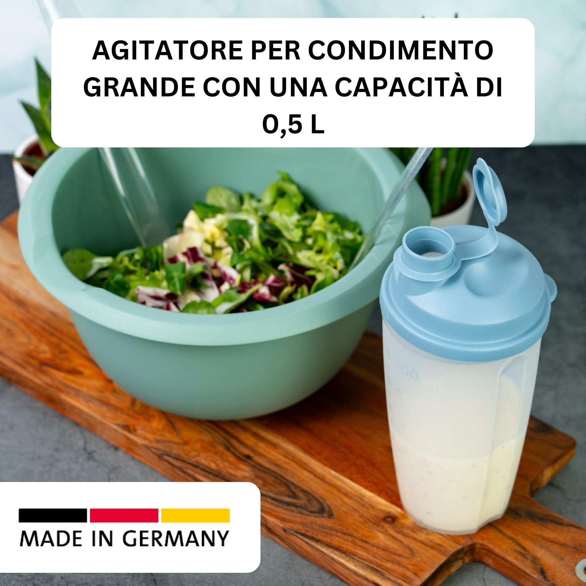 Westmark Shaker per Condimenti con Scala Graduata, Disco Rimovibile e Bocchetta Richiudibile, Capacità 0.5 L, Plastica, Senza BPA, Mixery, Colore Traslucido e Blu, 2435227B