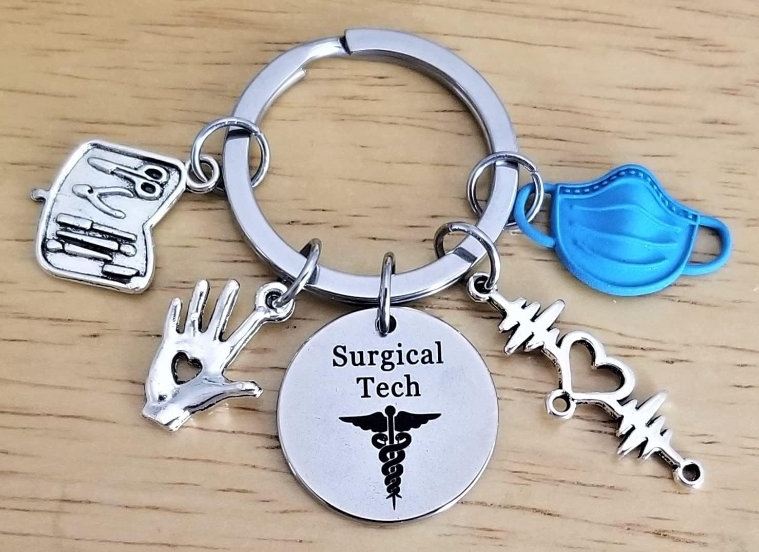 Kit's Kiss Surgical Tech Keychain Surgical Technologist Gift Operating Room Technicians Assistant Instruments ECG EKG Heartbeat Charm Medical Student Graduation Gift image 4