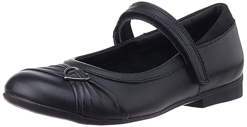 black clarks shoes