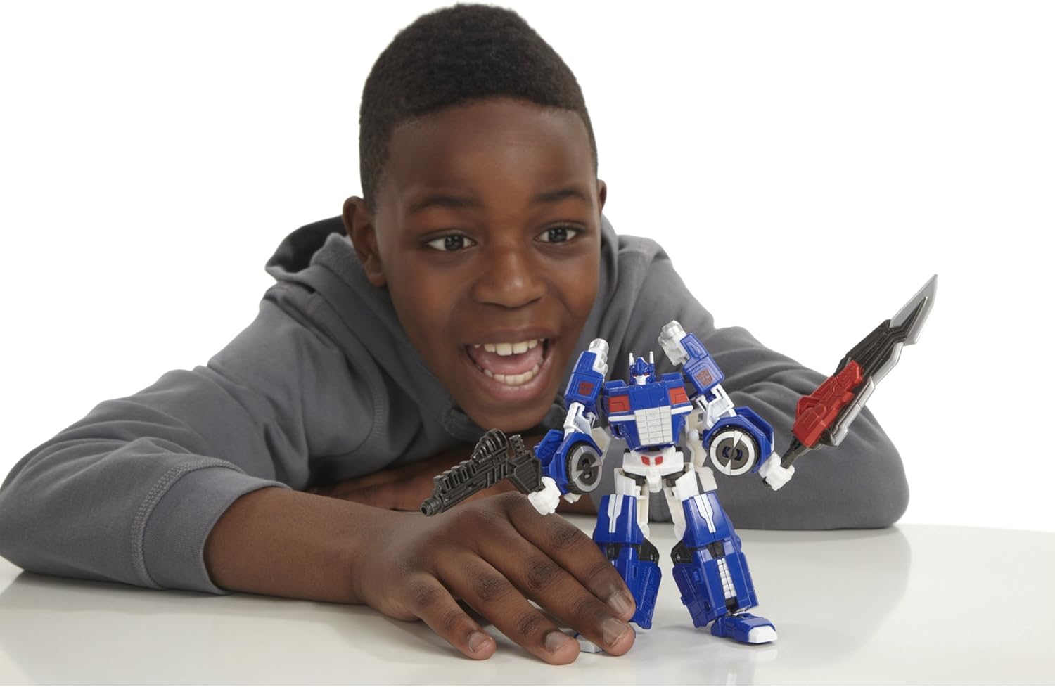 Transformers Generations Deluxe Ultra Magnus
