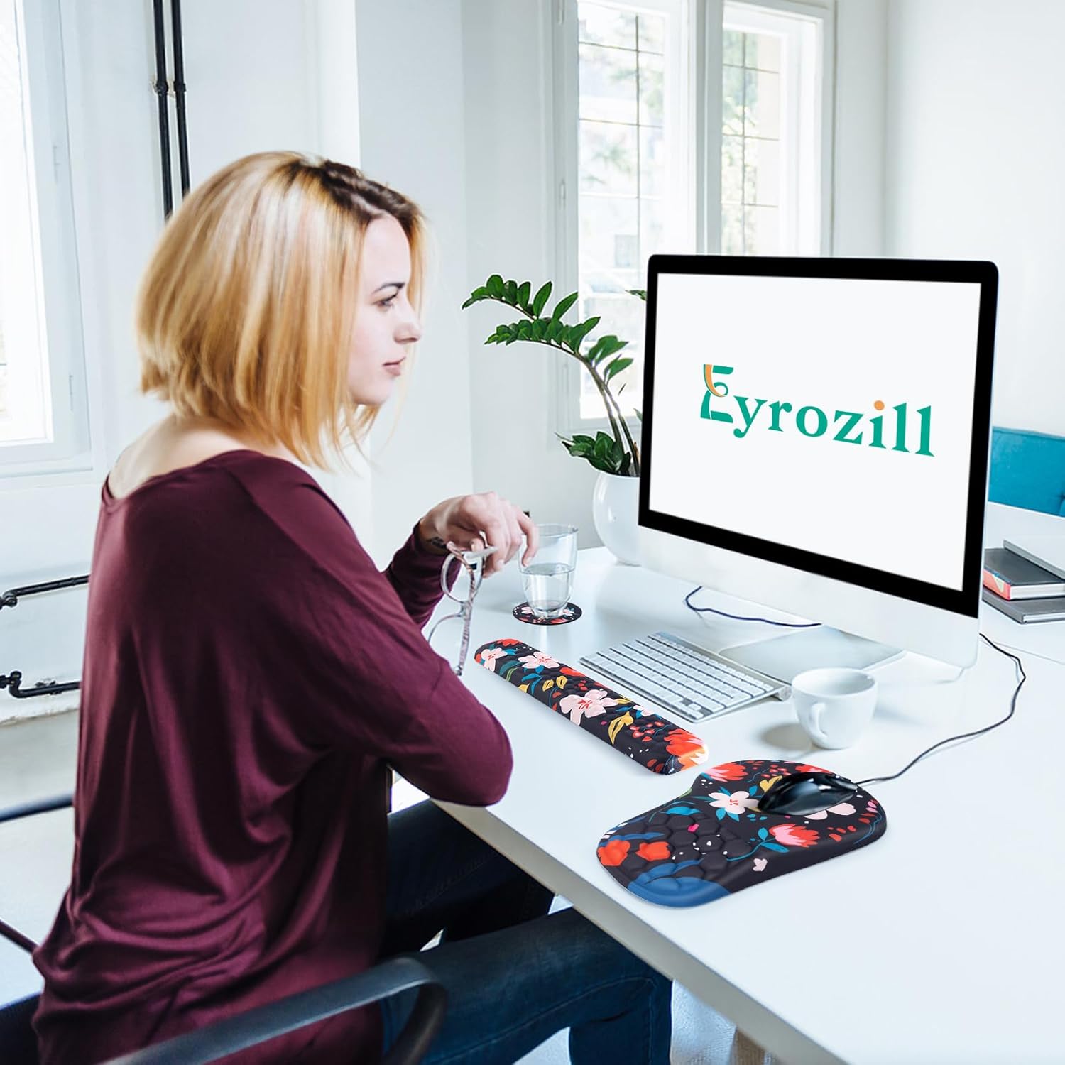EYROZILL 3 in 1 Ergonomic Mouse Pad and Keyboard Wrist Rest, Cute Mouse Pad with Wrist Support Massage Design, Non-Slip Wrist Pad for Mouse, Desk Mouse Set(Flower) - Image 6