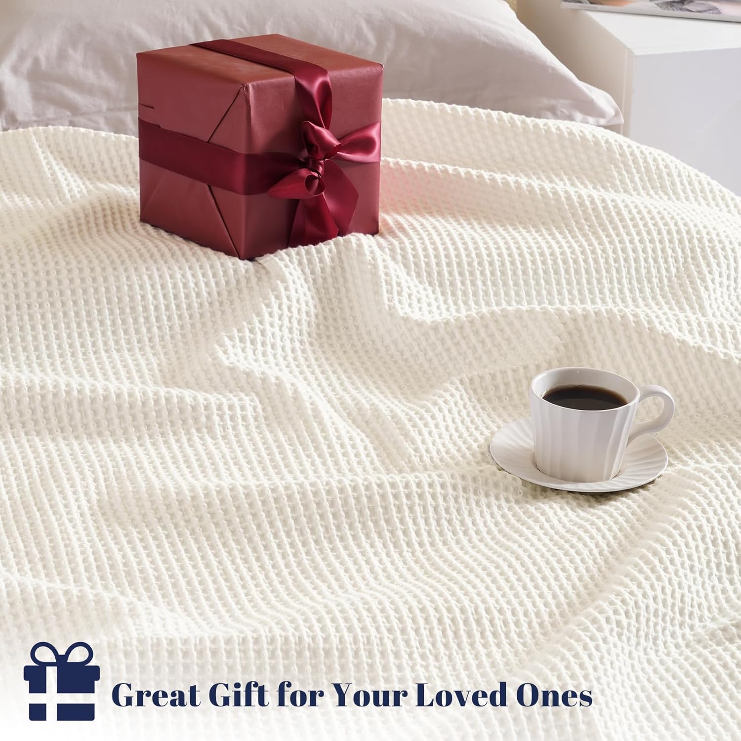 PHF 100% Cotton Waffle Weave Blanket King Size for Bed,Snag Proof Lightweight Breathable Moisture-Wicking Throw for Couch,Great for Layering in Cold Weather,Machine Washable,Home Decor Gift-Cream