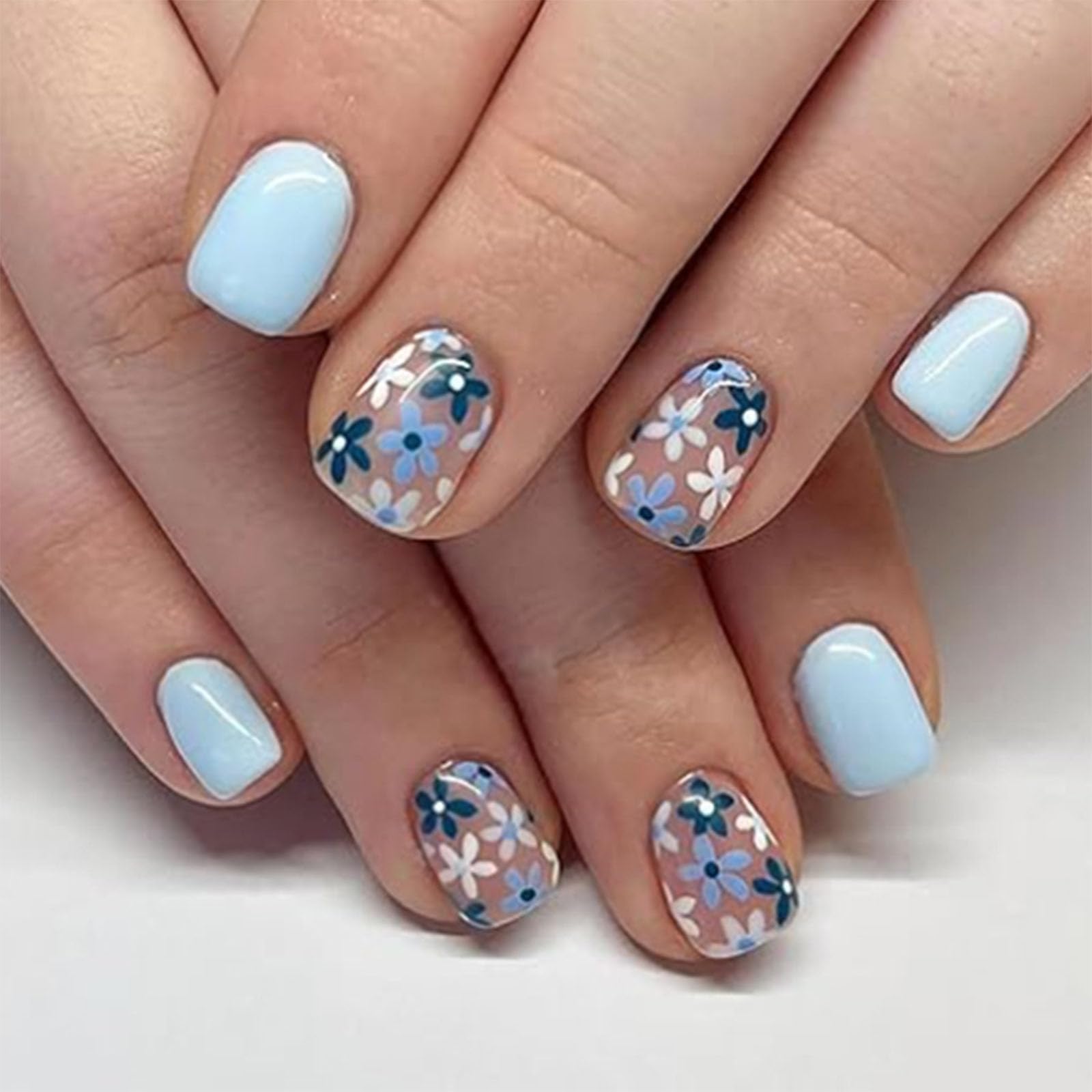 Short Fake Nails Square Press Ons Full Cover False Nails with Light Blue Flower Designs Acrylic Press Ons Artificial Glossy Stick Ons Reusable Glue