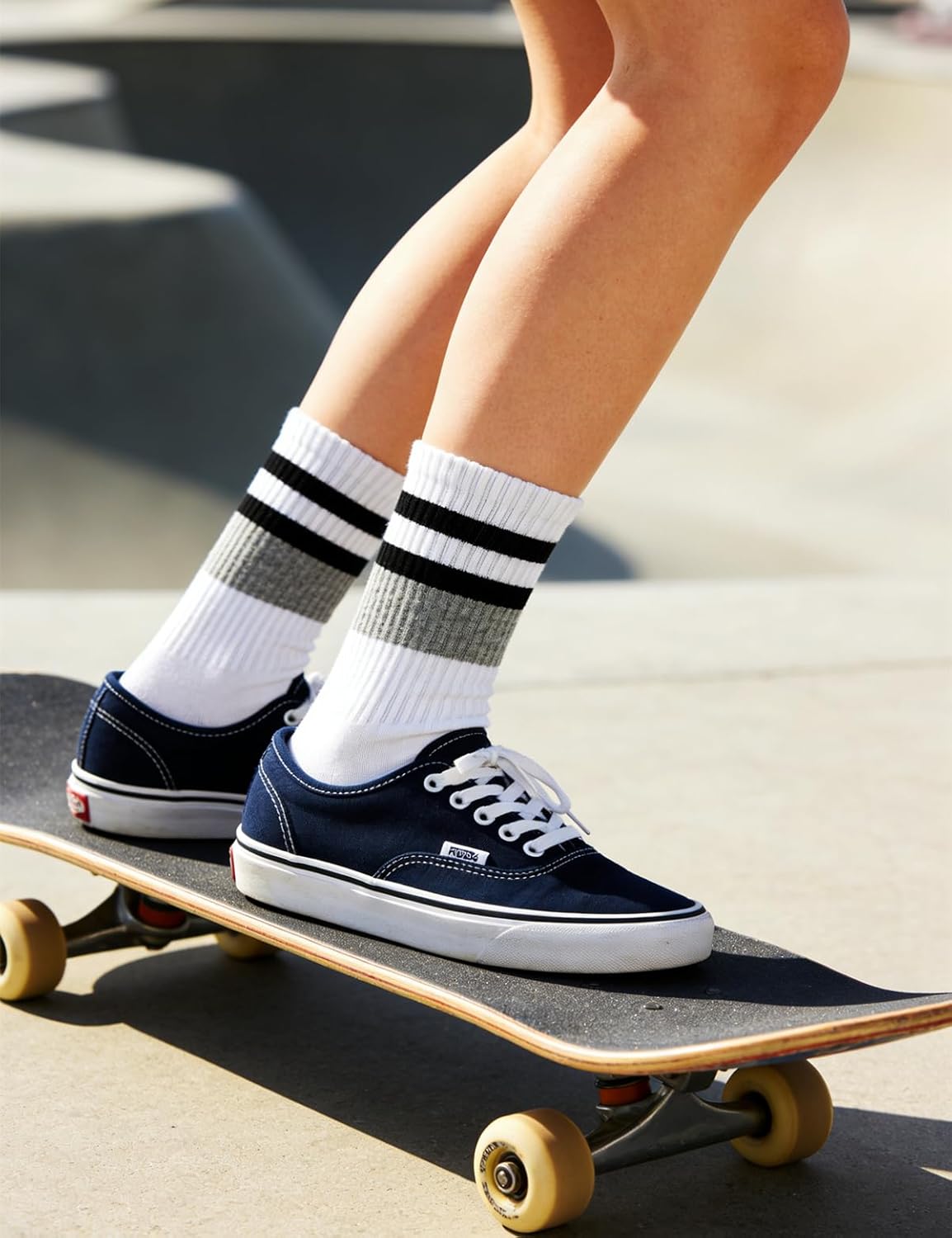 Womens Striped Crew Socks,Cotton Casual Cozy Athletic Calf Socks for Women Girls 4 Pairs, Size 5-10 - Image 3