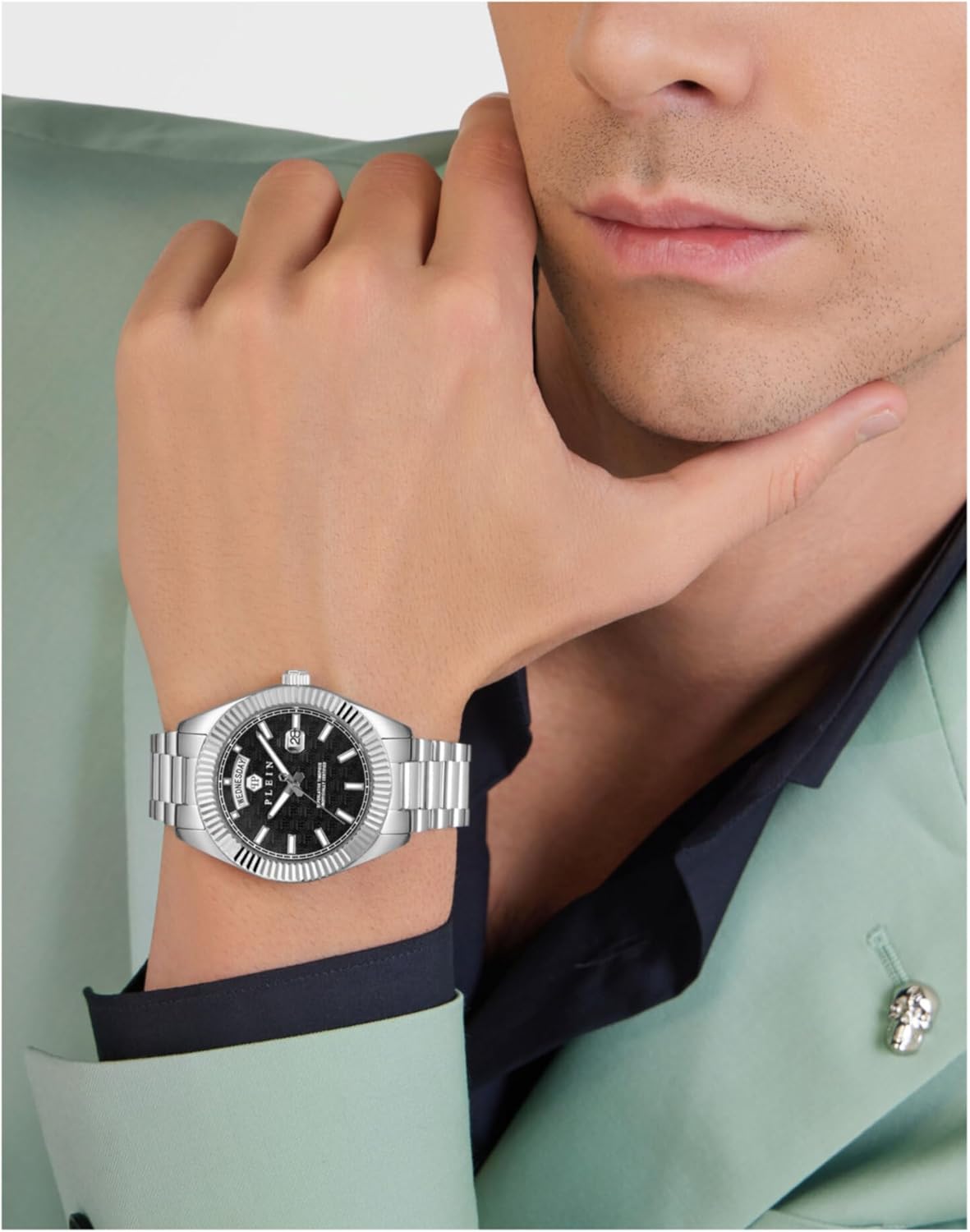 Philipp Plein Date Superlative Collection Luxury Mens Watch Timepieces with a Silver Bracelet Featuring a Stainless Steel Case and a Black Dial