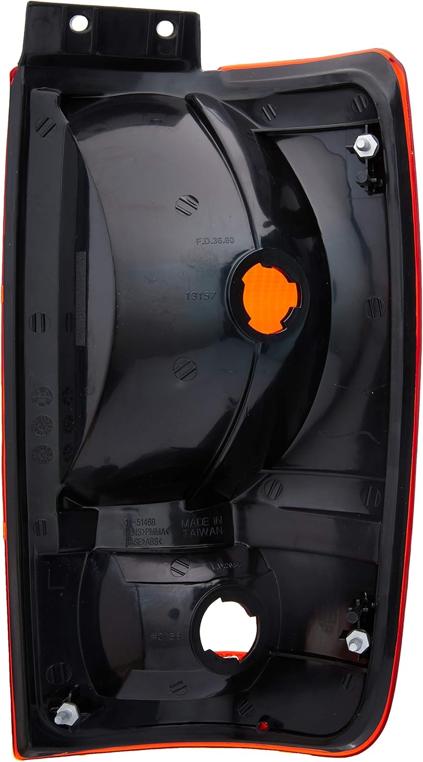 TYC 11-5146-01-1 Ford Expedition Replacement Tail Lamp