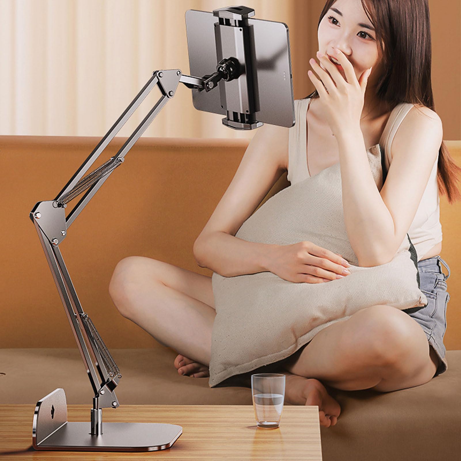 Tablet-Halterung für das Bett, Winkelverstellbarer, Faltbarer Tablet-Ständer mit 360°-Drehung, Flexiblem Langen Arm und Fernbedienung, Robuste Telefonhalterung über Dem Bett