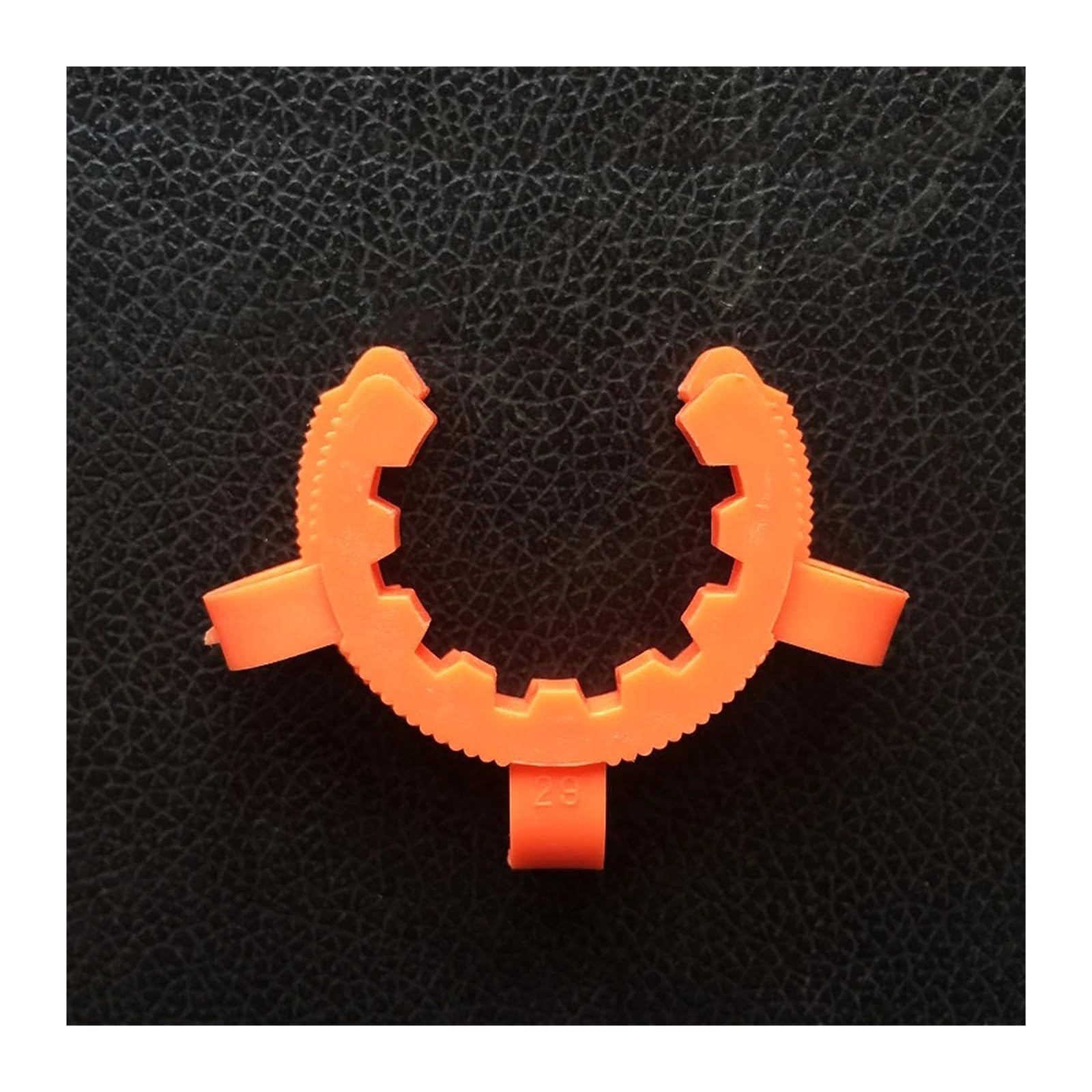 Windzerdong Laboratory Aspirator Bottle 5000ml,Wide Mouth,Clear with tick Marks,with Ground-in Glass Stopper and Stopcock