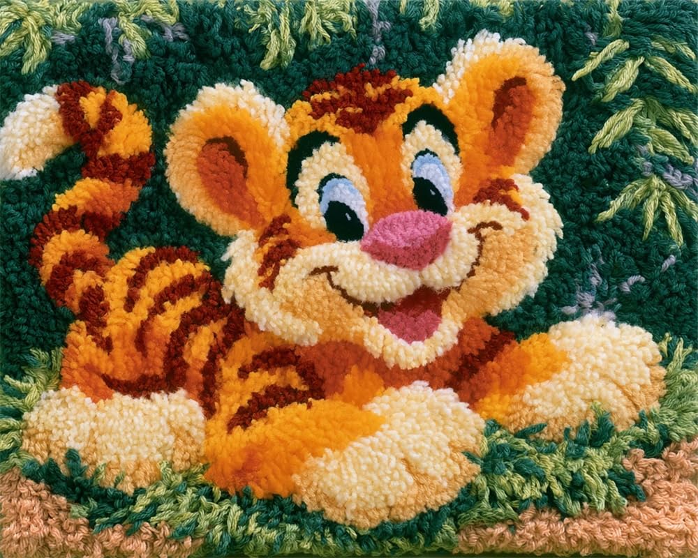 FWRTYCB Latch Hook Kits Rug Cute Smiling Little Tiger