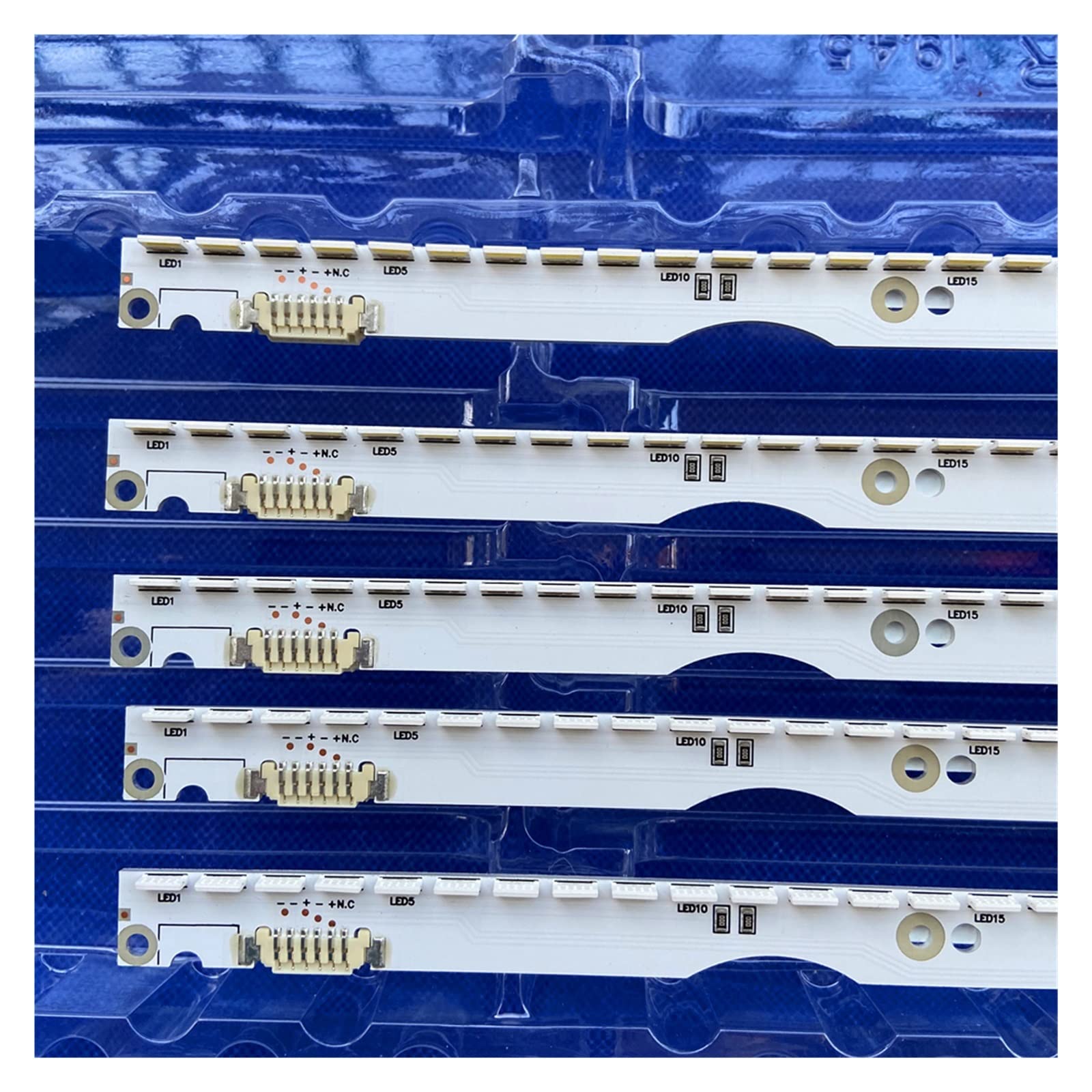 Pièces de Rechange TV- 4 4led * 6V 40 6 mm LED Bande Compatible avec Samsung UA32ES5500 UE32ES6100 Sled 201 2SVS32 7032NNB 2D V1GE-320SM0-R1 32NNB-7032LED-MCPCB Nouveau (Emitting Color : 1 Piece)