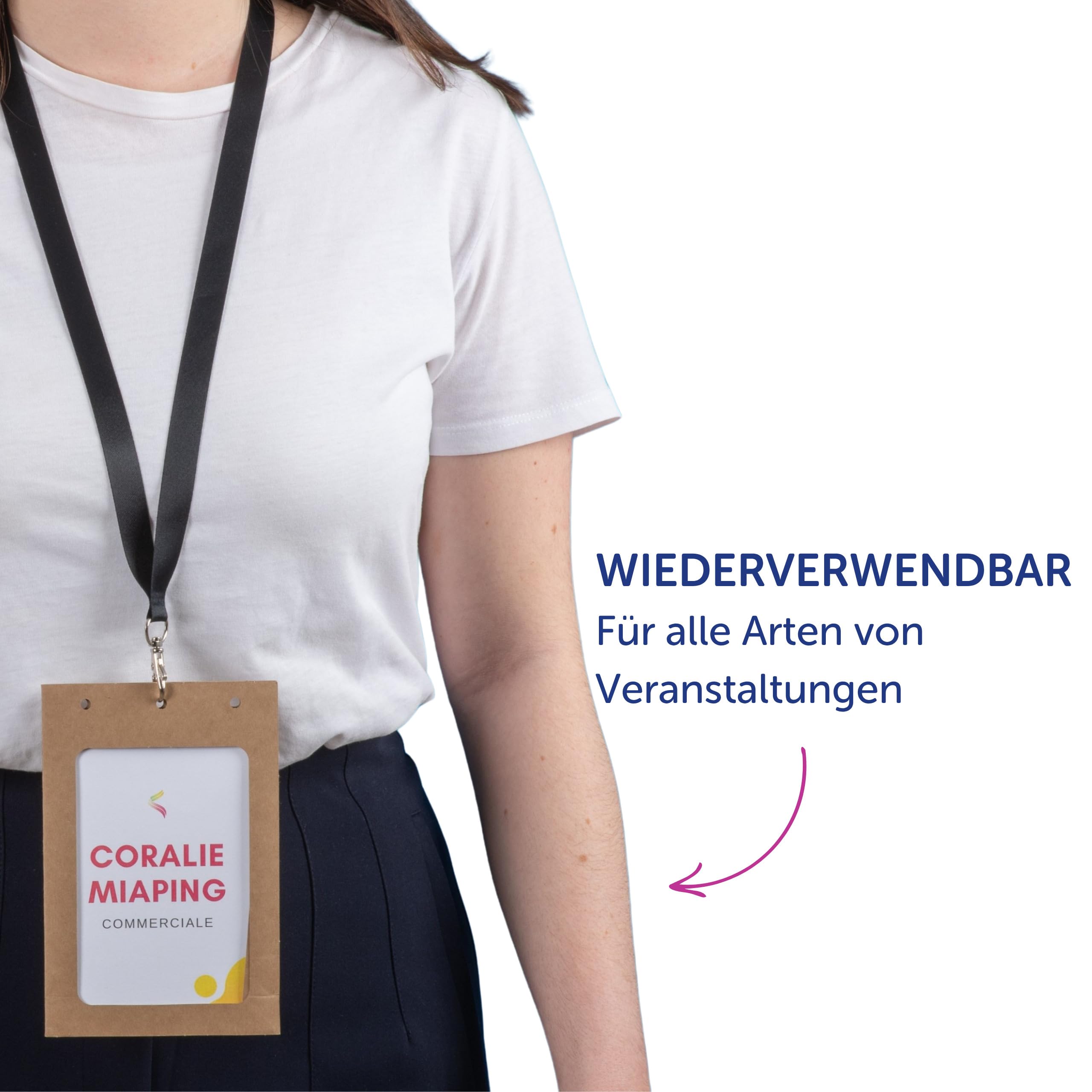 AVERY Zweckform 4839XL Namensschilder für Kleidung 50 Stück (148x105mm, A6 Namenschilder-Taschen inkl. 52 Stück blanko Einsteckschilder, Ausweishüllen aus Karton, Einsteckkarten bedruckbar) weiß