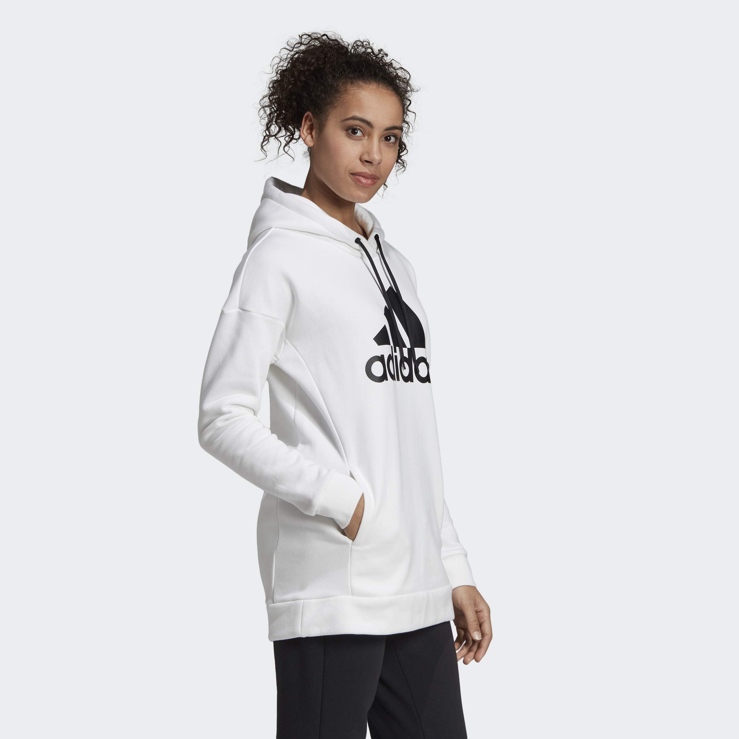 adidas Bluza z kapturem Kobiety Must Haves Badge Of Sport Logo Hoodie