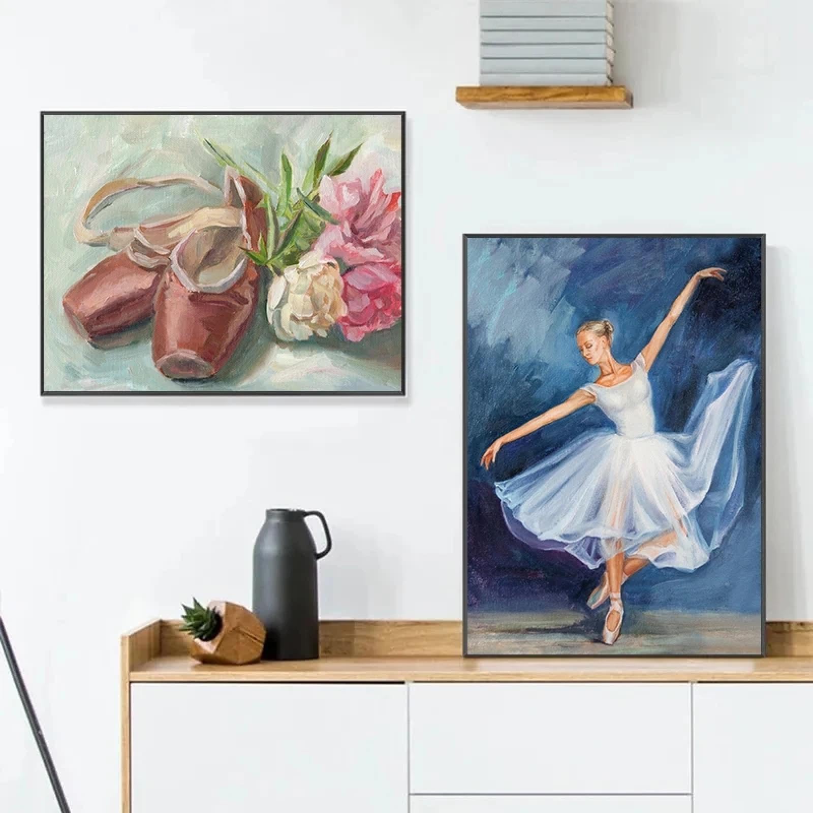 Toile danseuse de ballet pour habiller un mur vide sans encombrer l'espace