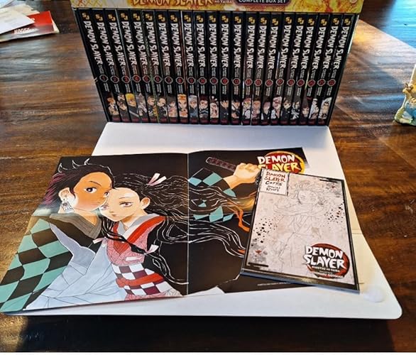 Demon Slayer Complete Box Set: Includes volumes 1-23 with premium