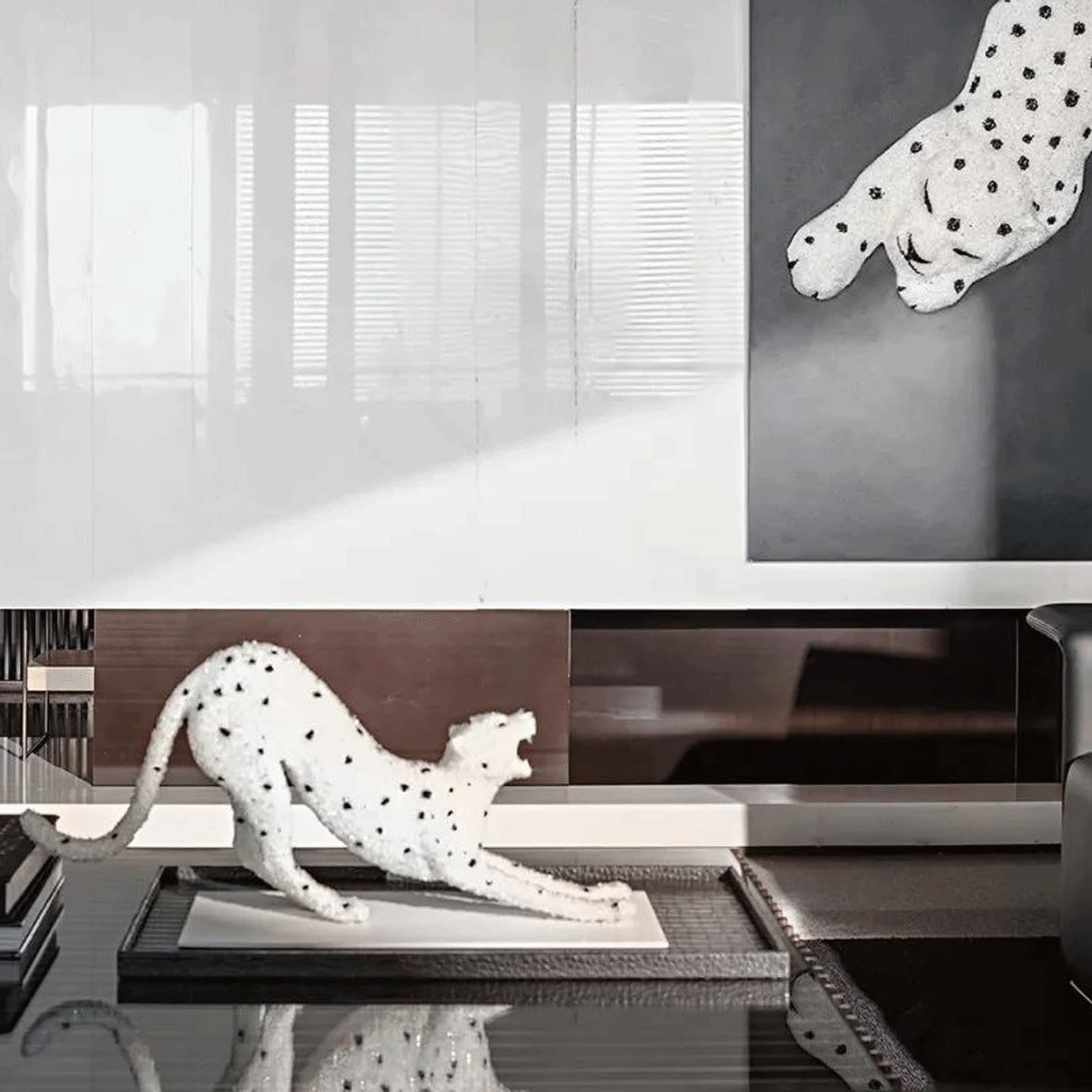 Centrotavola per sala da pranzo moderna scultura leopardata in resina bianca, 36 x 7,5 x 15 cm, decorazione per la stanza in stile nordico per casa, soggiorno, scrivania, tavolino da caffè e