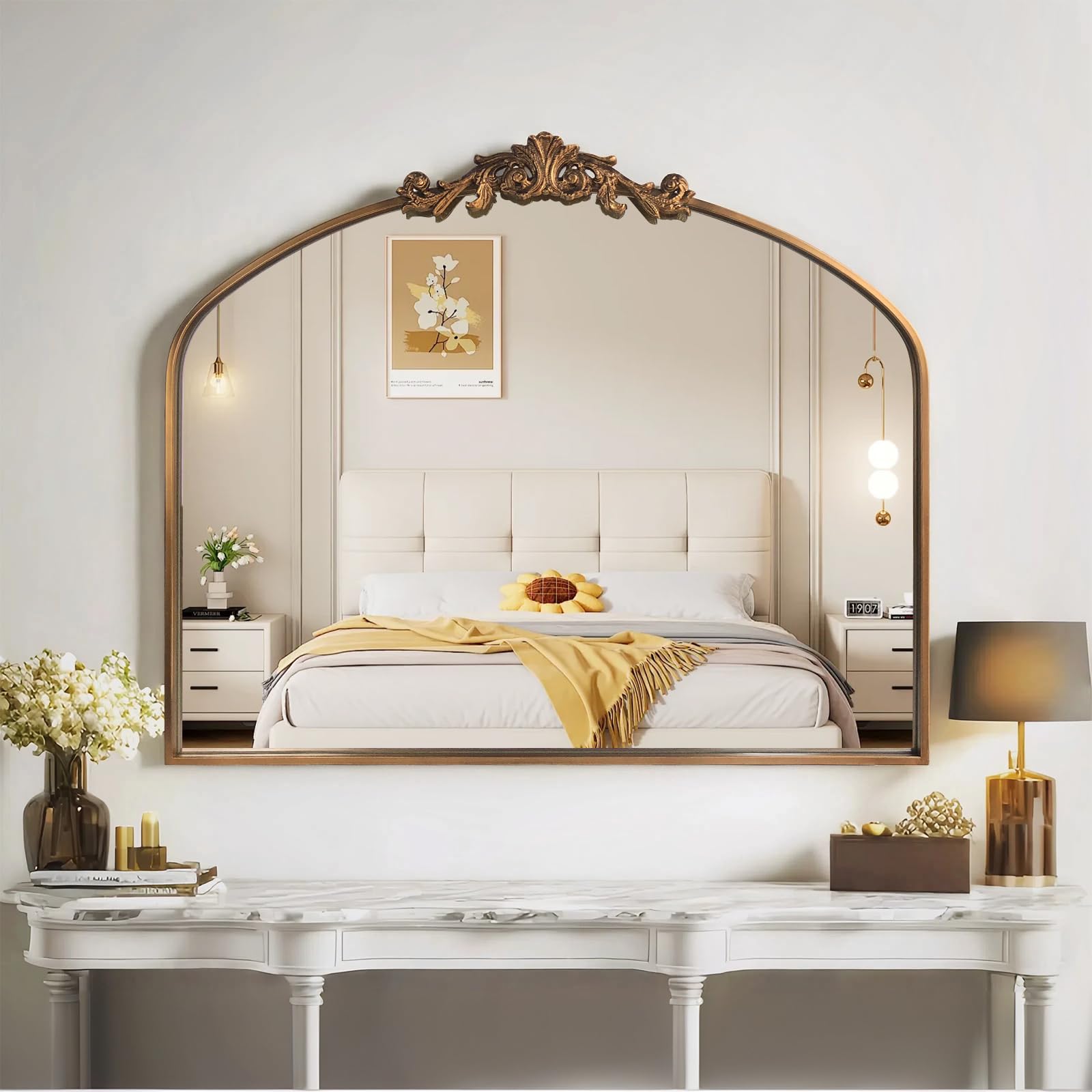 HQiJun Gold Wall Mirror, Large Arched Vintage Baroque Ornate Mirrors, Traditional Decorative Antique Brass Mirror for Entryway Table, Living Room, Bedroom, Bathroom Vanity, Fireplace (30” x 36”)