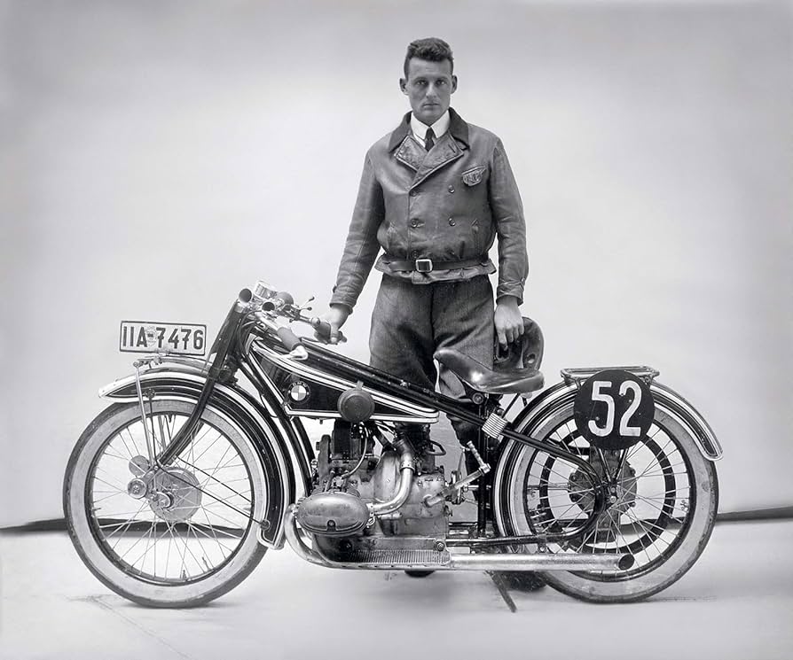 Ein Jahrhundert BMW: Das Unternehmen seit 1916 : Grunert