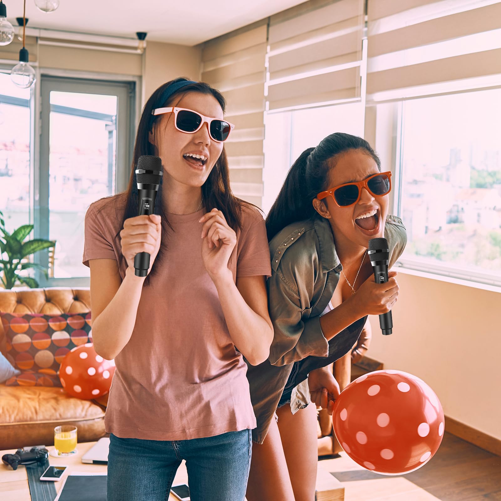 2 microfoni senza fili: microfono wireless UHF ricaricabile, 4 ore di autonomia, portata 60 piedi, doppio microfono dinamico senza fili per karaoke, matrimonio, DJ, festa