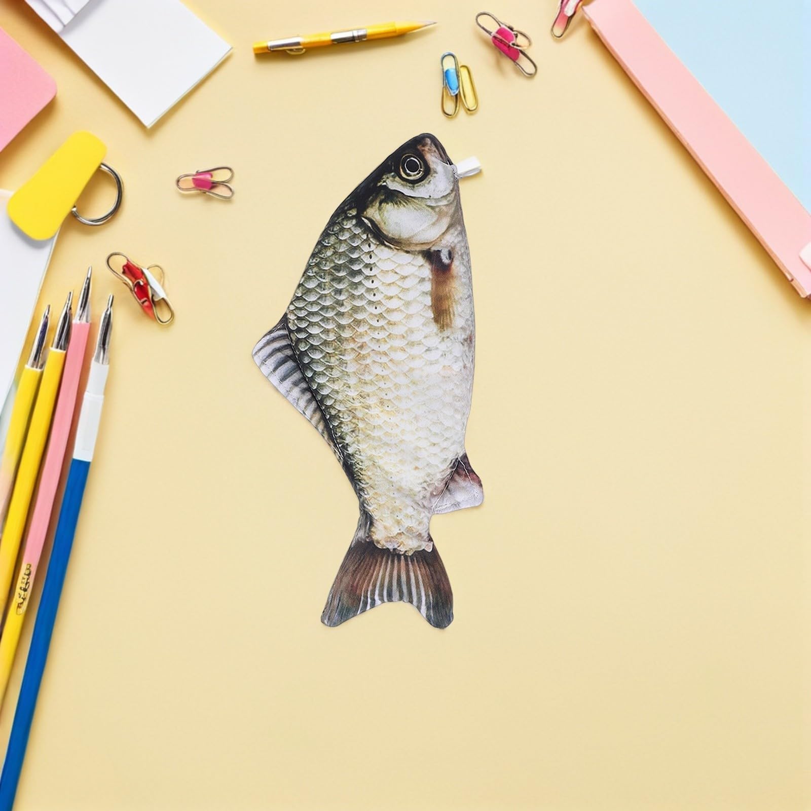 Healeved 15 Pezzi Astuccio Portapenne a Forma di Pesce Realistico in Poliestere Ampio Spazio Interno per Scuola e Regali di Compleanno