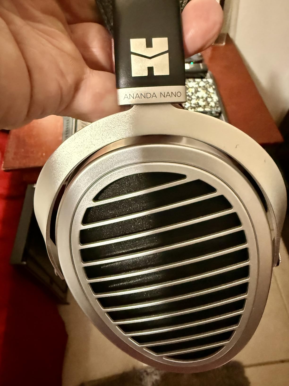 HIFIMAN Ananda Nano showing nanometer thickness diaphragm technology and stealth magnet design
