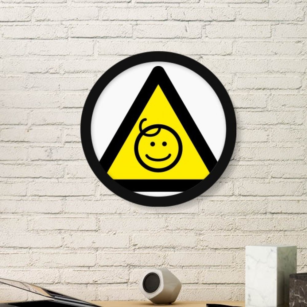 Cadre photo rond avec motif symbole d'avertissement jaune et impression noire format medium