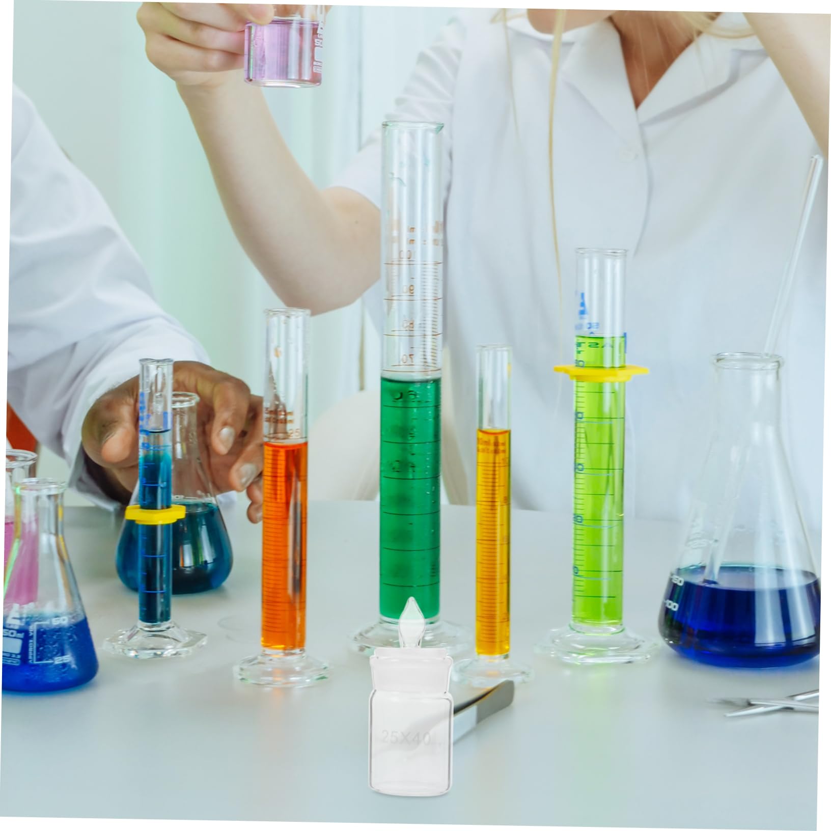 PRETYZOOM - Lote De 50 Botes De Vidrio Pequeños Con Tapas Para Muestras, Almacenamiento Transparente Ideal Para Experimentos Y Análisis De Laboratorio