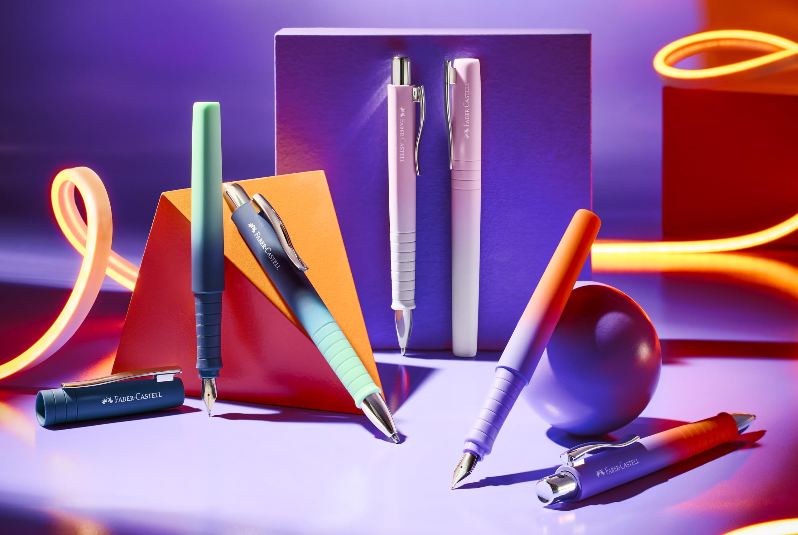 Faber-Castell 241054 – Juego de escritura Poly Pen con bolígrafo XB y pluma M, set regalo blushing sky