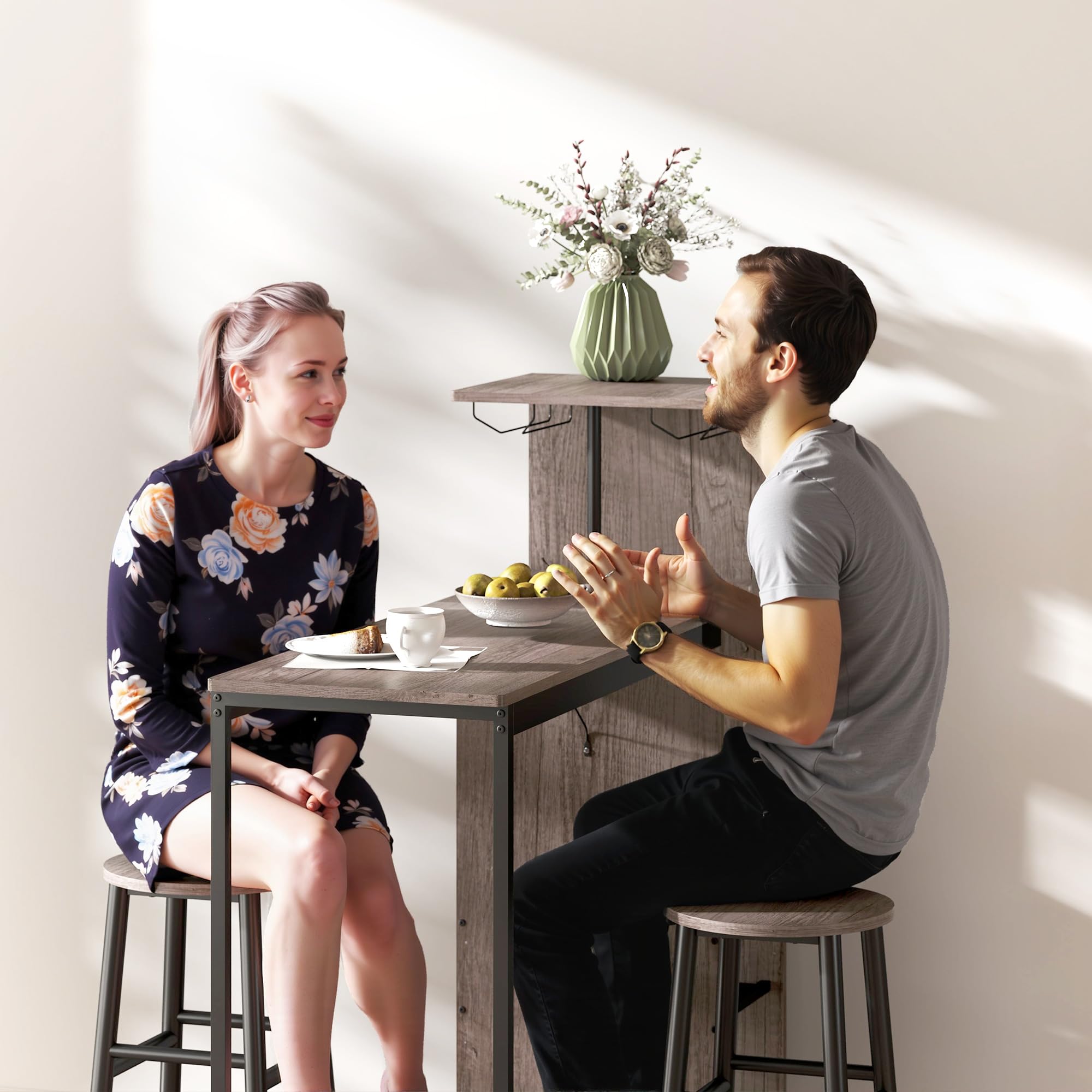 HOMCOM Bartisch mit Barhocker Set Tresentisch mit 2 Stühlen mit Fußstütze, Esstisch mit Weinglashalter, Ablage, Weinregal, Industrial Bartisch Set für Esszimmer, Kleine Raum, Grau