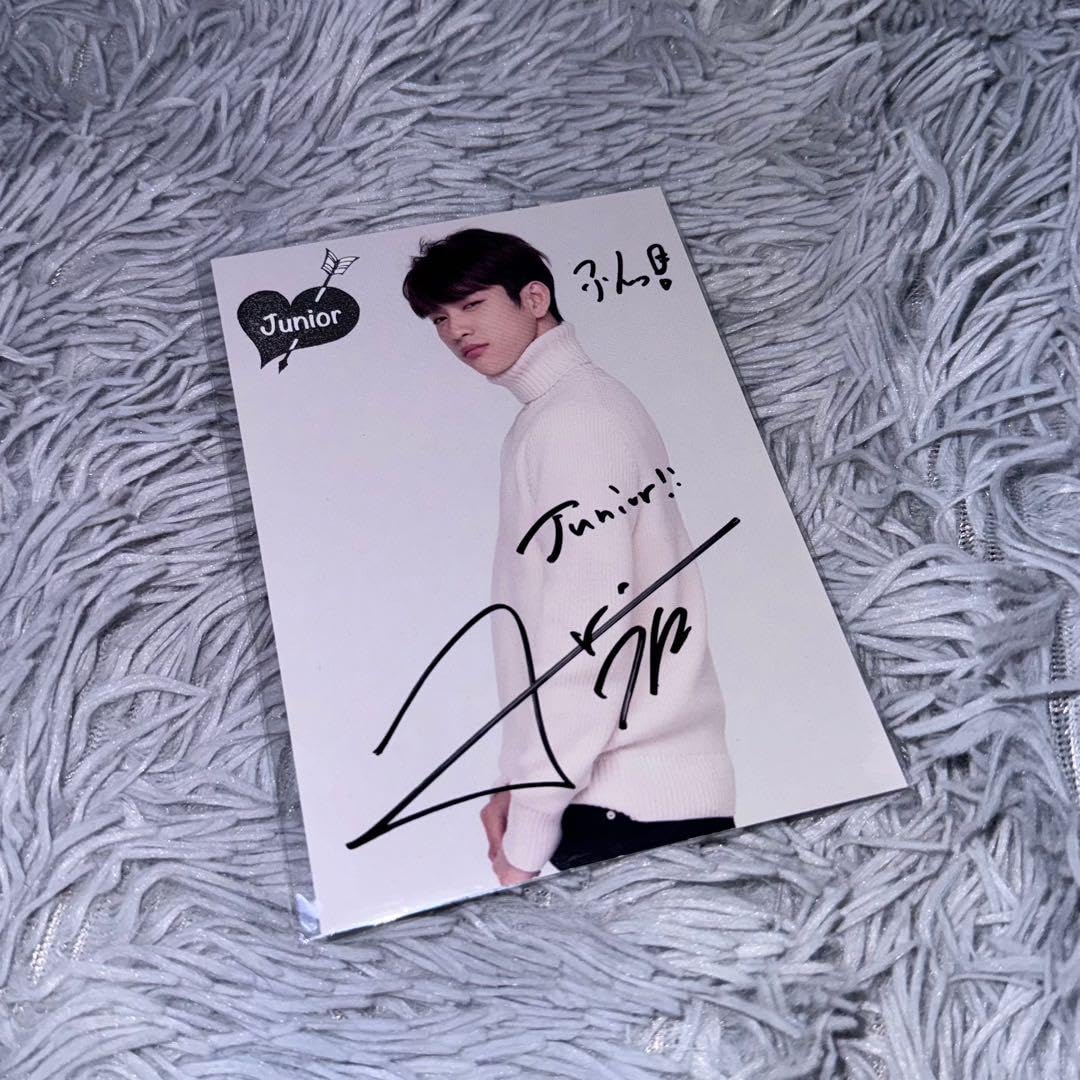 Amazon.co.jp: GOT7 ジニョン サイン入り トレカ : おもちゃ｜K-POP 