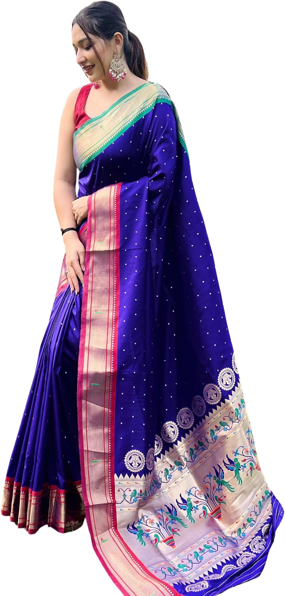 SGF11 Women's Kanjivaram Banarasi Saree Silk Saree Pure Golden Zari With Blouse Piece
