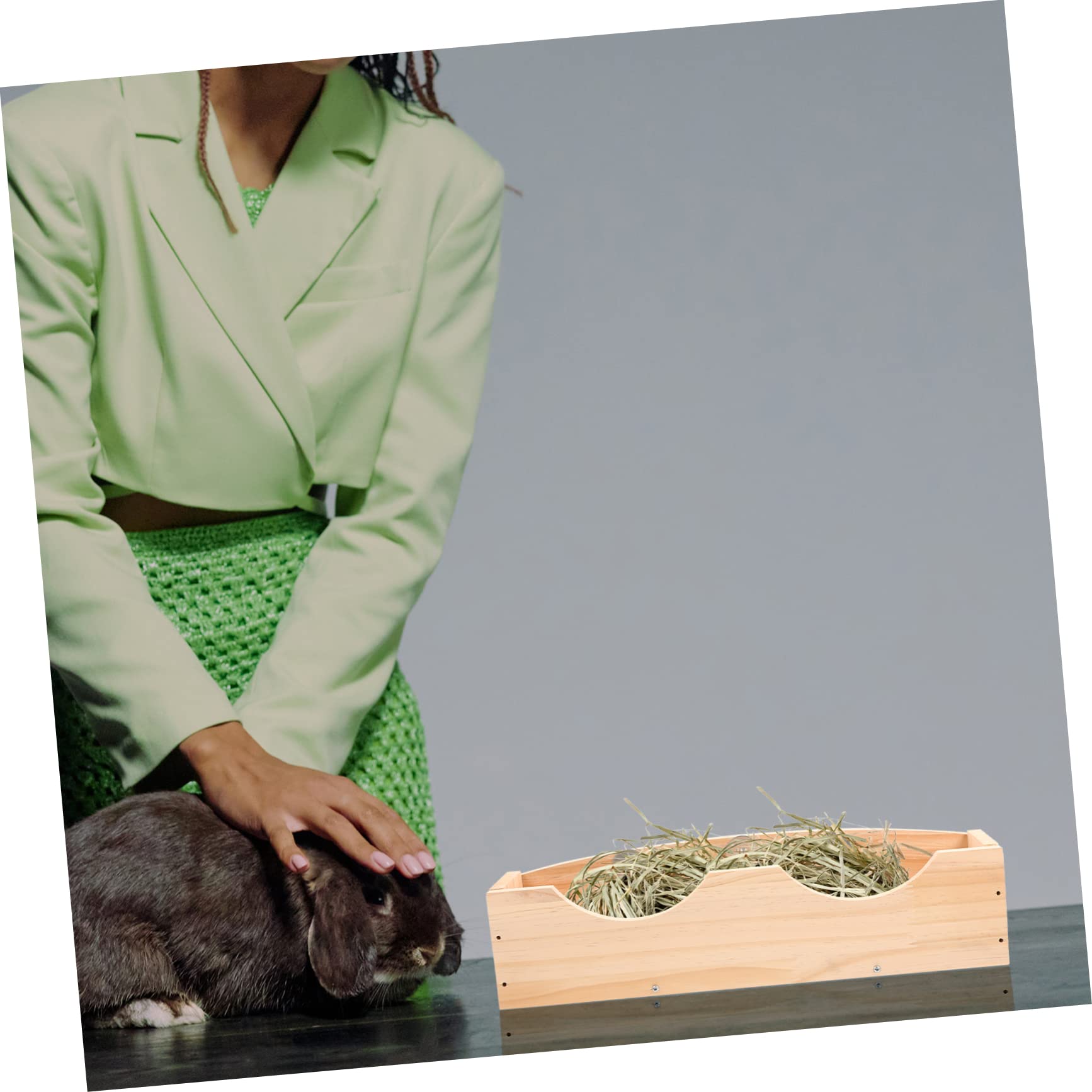 DOITOOL Holz Heuraufe mit Fixator für Kleinen Nager und Hamster Stabiles Kaninchengestell zur Befestigung im Käfig für Trockenfutter und Heuzuführung